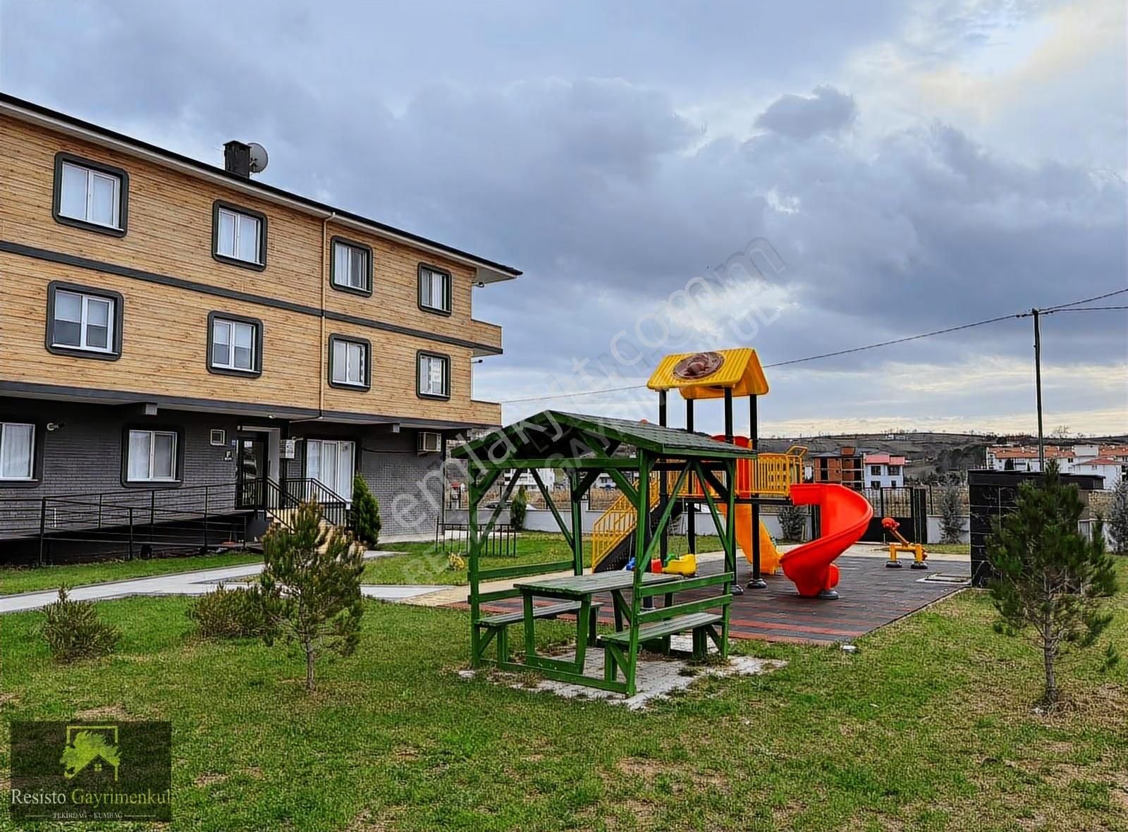 Resisto'dan Havuz + Aquaparklı Sitede İskanlı 3+1 Lüks Daireler - Görsel 29