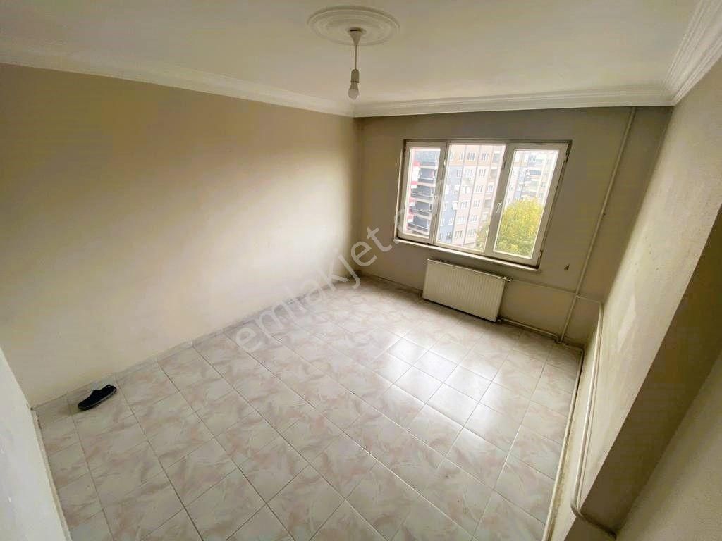 Kardeşten Edremit Alya Cafe Civarı Jeotermalli 5+1 Dubleks Daire - Görsel 12