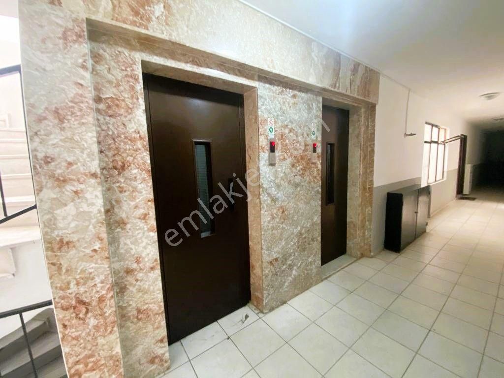 Kardeşten Edremit Alya Cafe Civarı Jeotermalli 5+1 Dubleks Daire - Görsel 35