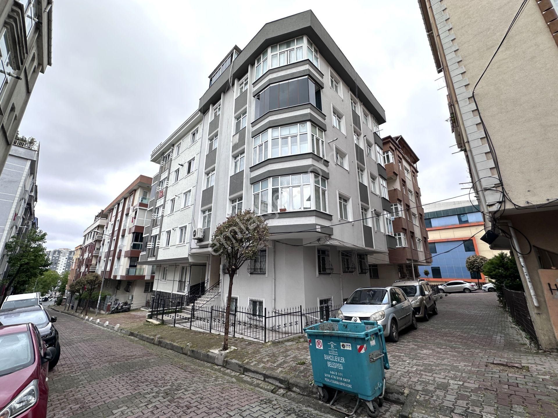 Next House'dan, Siyavuşpaşada, Tek Daire Üzeri, 3+1 135m2 Fırsat