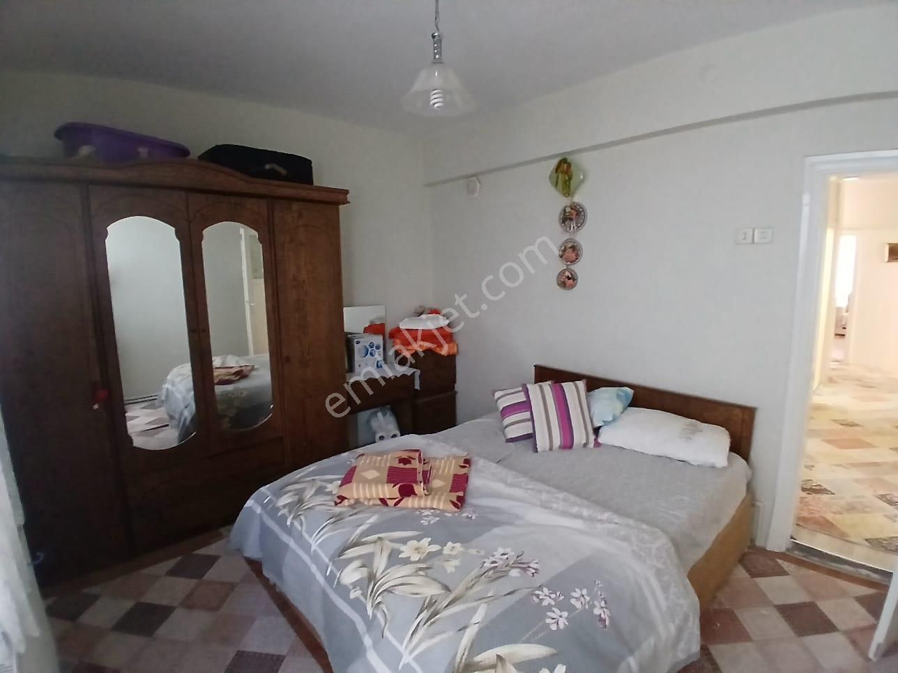 Akçay Emlak'tan Akşehir Koşuyolu Jandarma Yanında Ara Kat Bakımlı Eşyalarıyla Satılık 2+1 Daire - Görsel 8