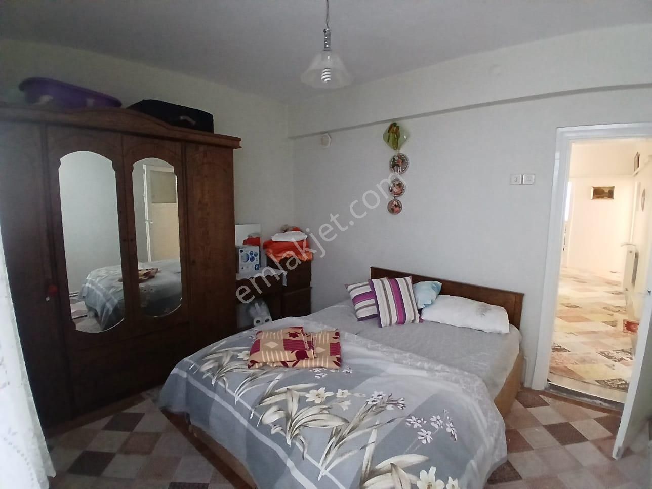 Akçay Emlak'tan Akşehir Koşuyolu Jandarma Yanında Ara Kat Bakımlı Eşyalarıyla Satılık 2+1 Daire - Görsel 7