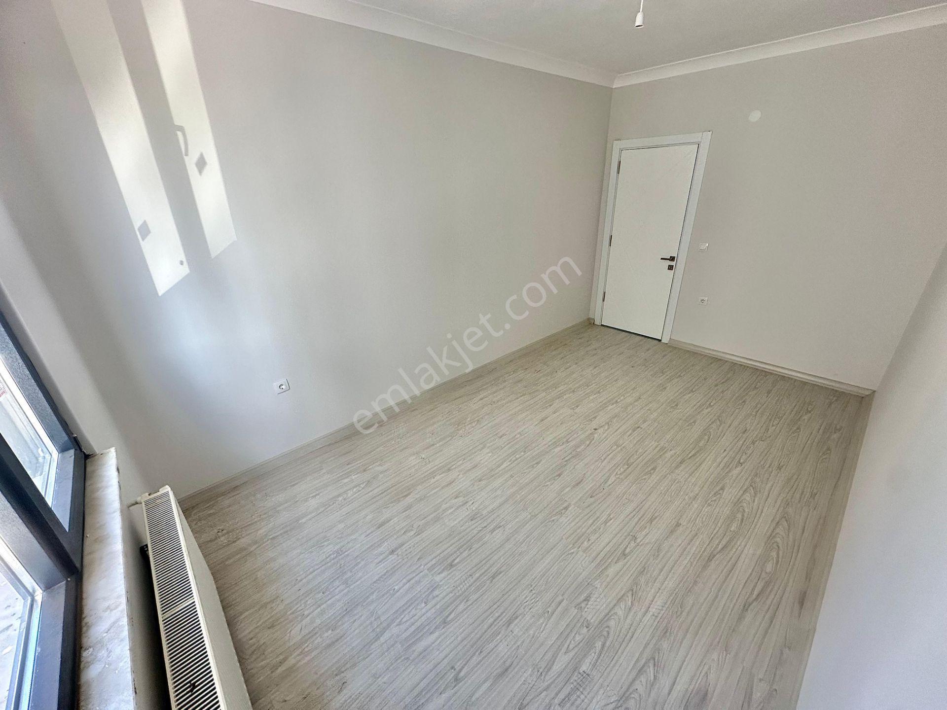 Home And Car'dan Kadıköy'de Doğalgazlı Ara Kat 2+1 Sıfır Daire - Görsel 5
