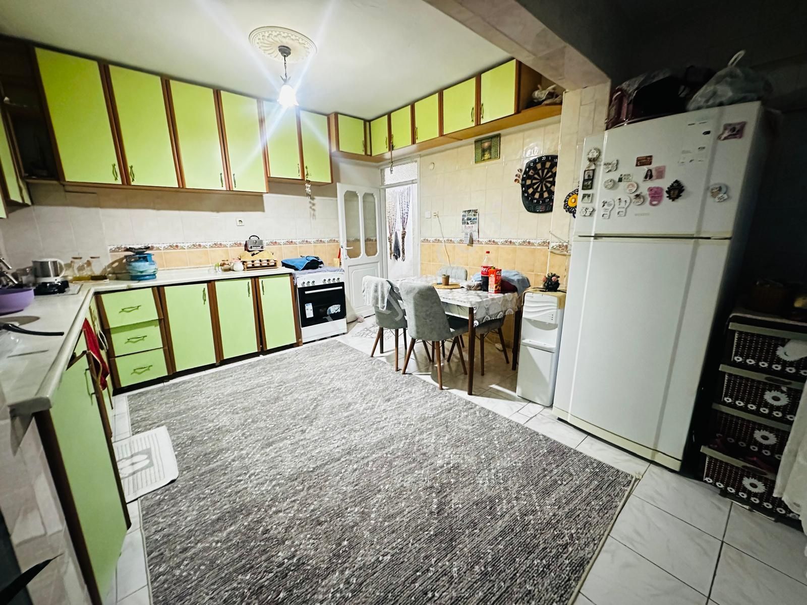 🏡 Göl-san Gayrimenkul’den 🏡 Evim Olsun Diyene !!! Yeşil Mahalle’de Bulvar Üstü !!! - Görsel 3