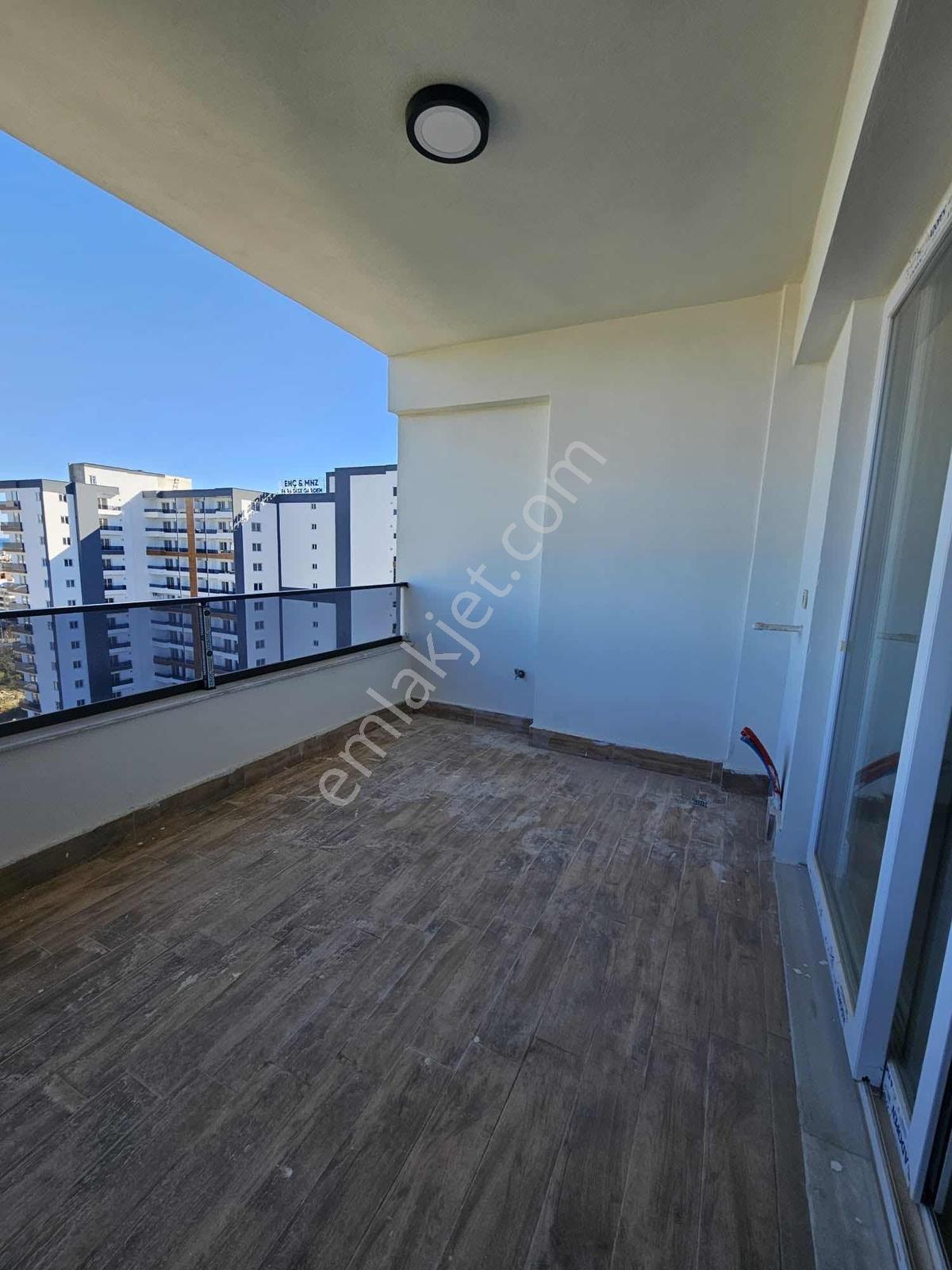 Mersin Erdemli Tömükde 1+1 Lüx Daire - Görsel 8
