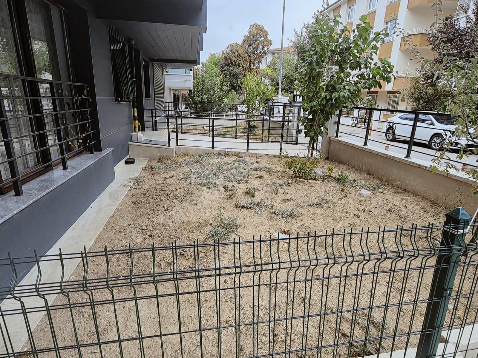 Ank Çank Bahcelievler Yeni Binada Ön Cephe Satılık 2+1 Daire - Görsel 2