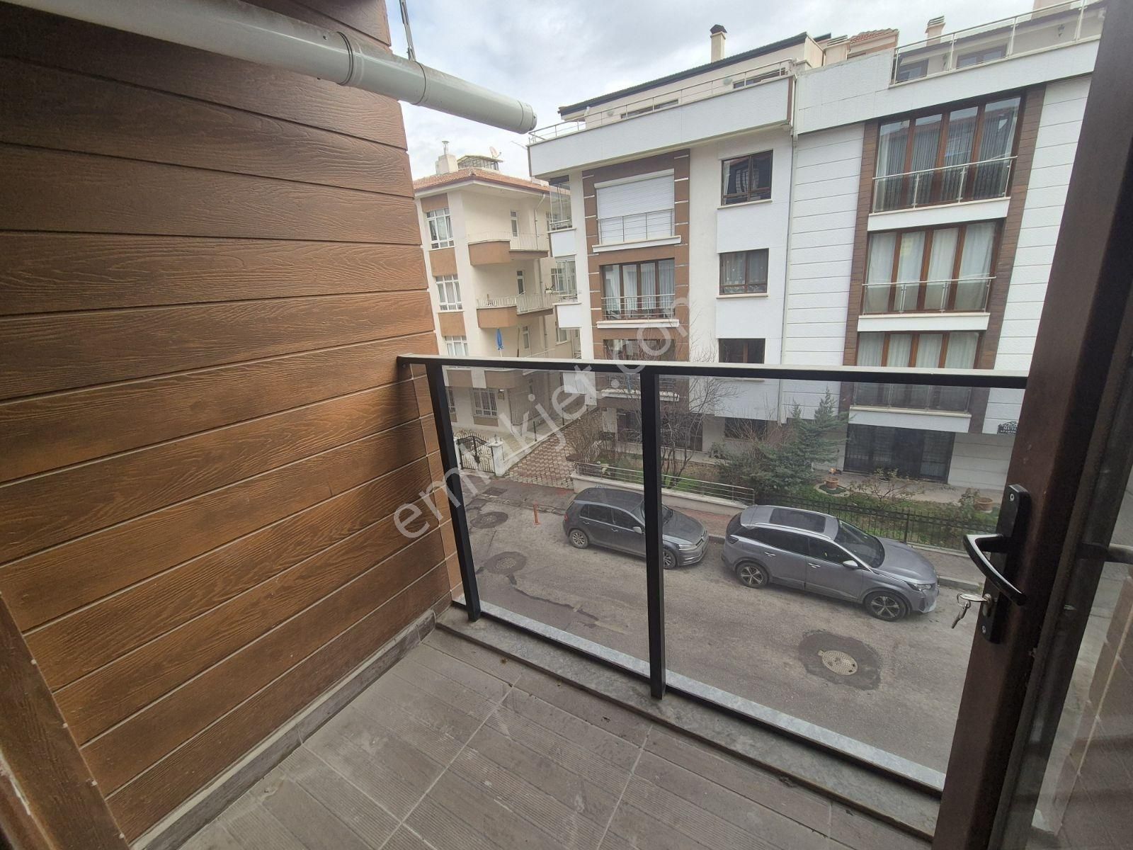 Ank Çank Bahcelievler Yeni Binada Ön Cephe Satılık 2+1 Daire - Görsel 8