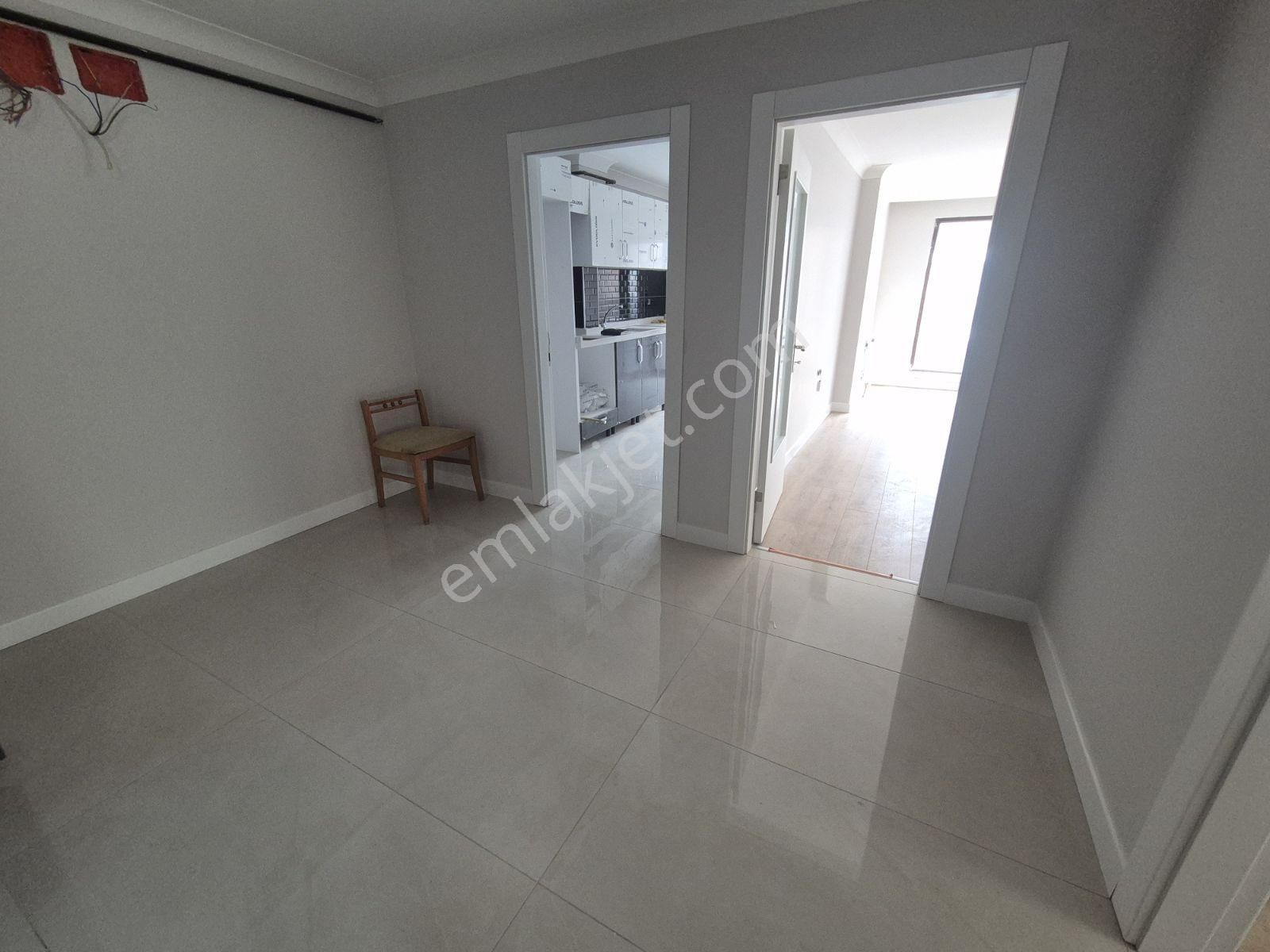 Ank Çank Bahcelievler Yeni Binada Ön Cephe Satılık 2+1 Daire - Görsel 25