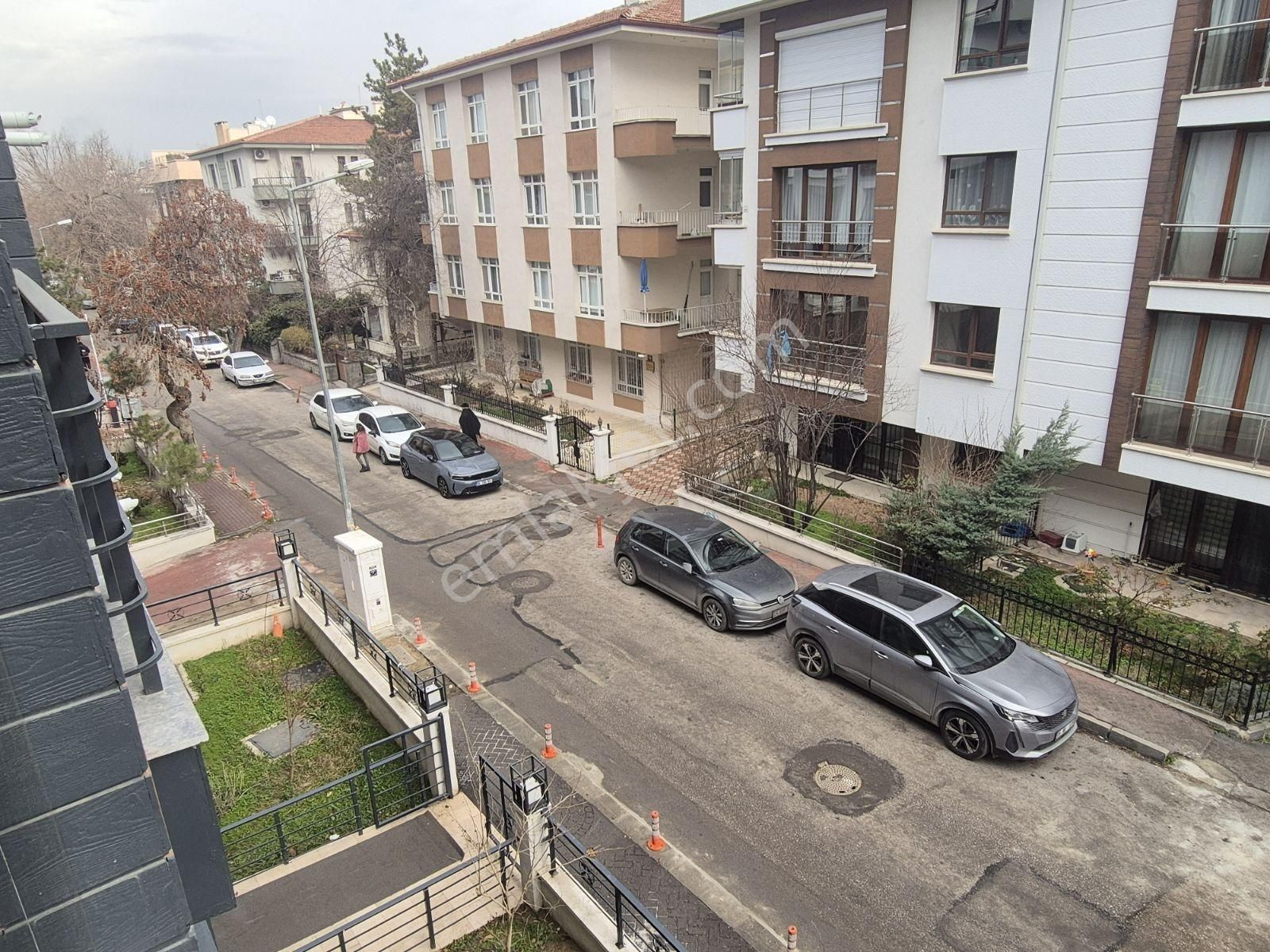 Ank Çank Bahcelievler Yeni Binada Ön Cephe Satılık 2+1 Daire - Görsel 20