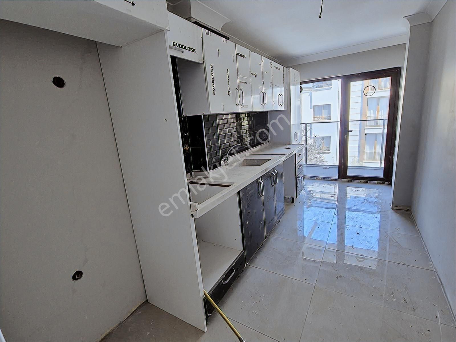 Ank Çank Bahcelievler Yeni Binada Ön Cephe Satılık 2+1 Daire - Görsel 23