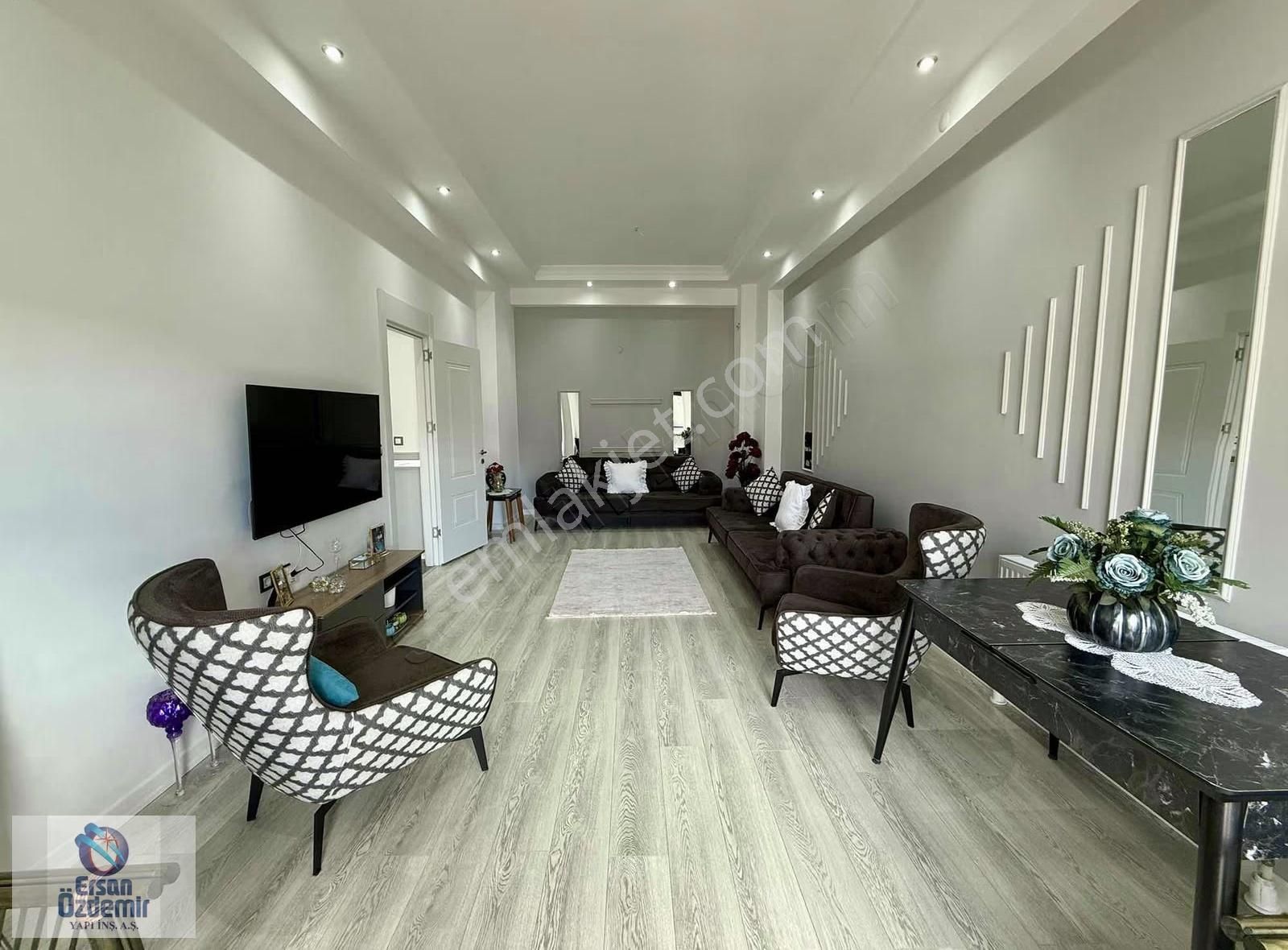 ▀ersan Yapı İnşaat Ultra Lüx Full Donanımlı Sitede Manzaralı 2+1 - Görsel 12