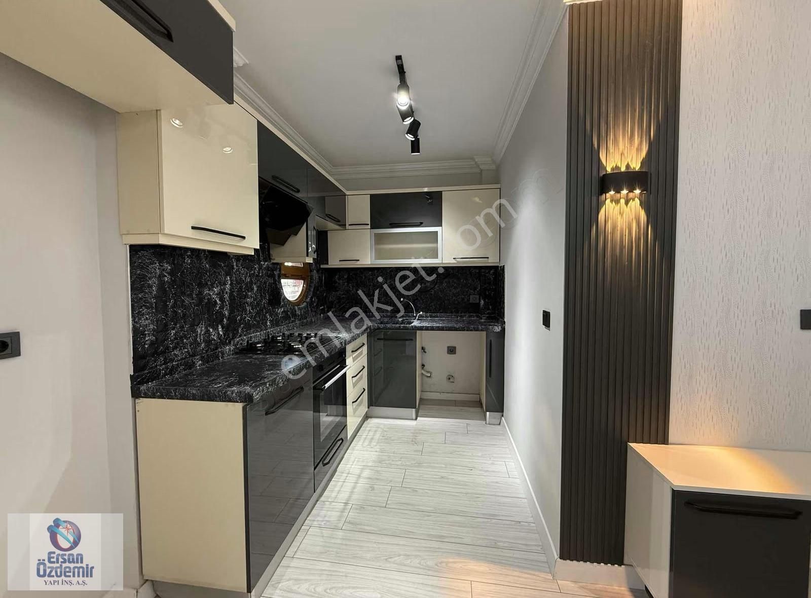 ▀ersan Özdemir İnşaattan Ön Cephe Denize Yakın 3+1 Satılık Daire - Görsel 32