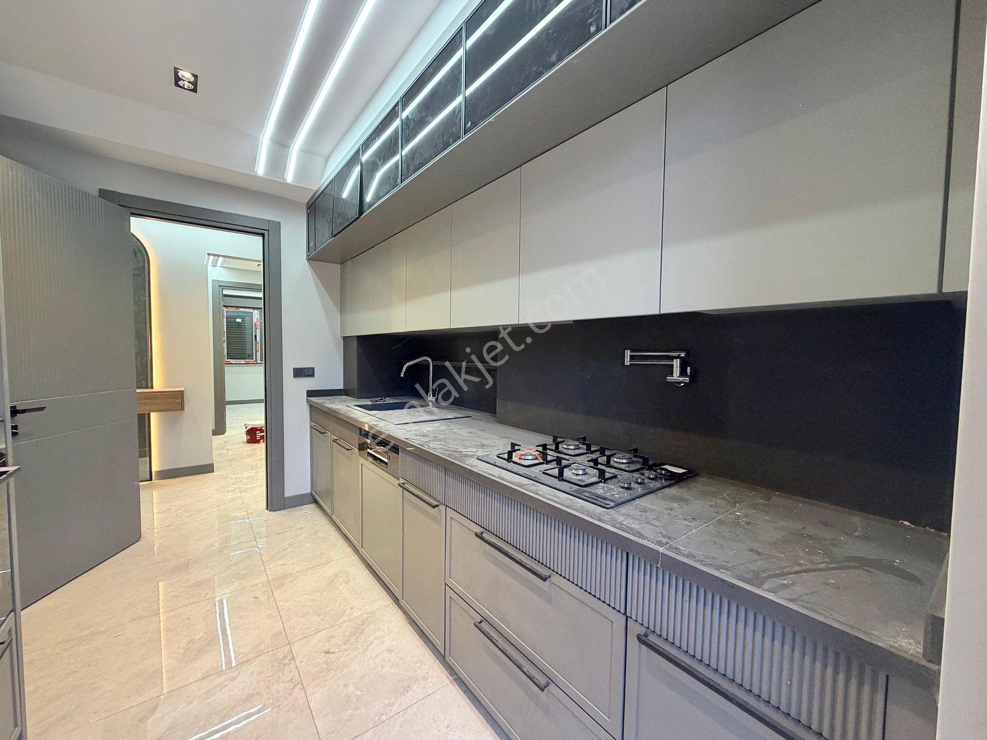 Home And Car’dan Edremit’de Ultra Lüks 3+1 Sıfır Daire - Görsel 12