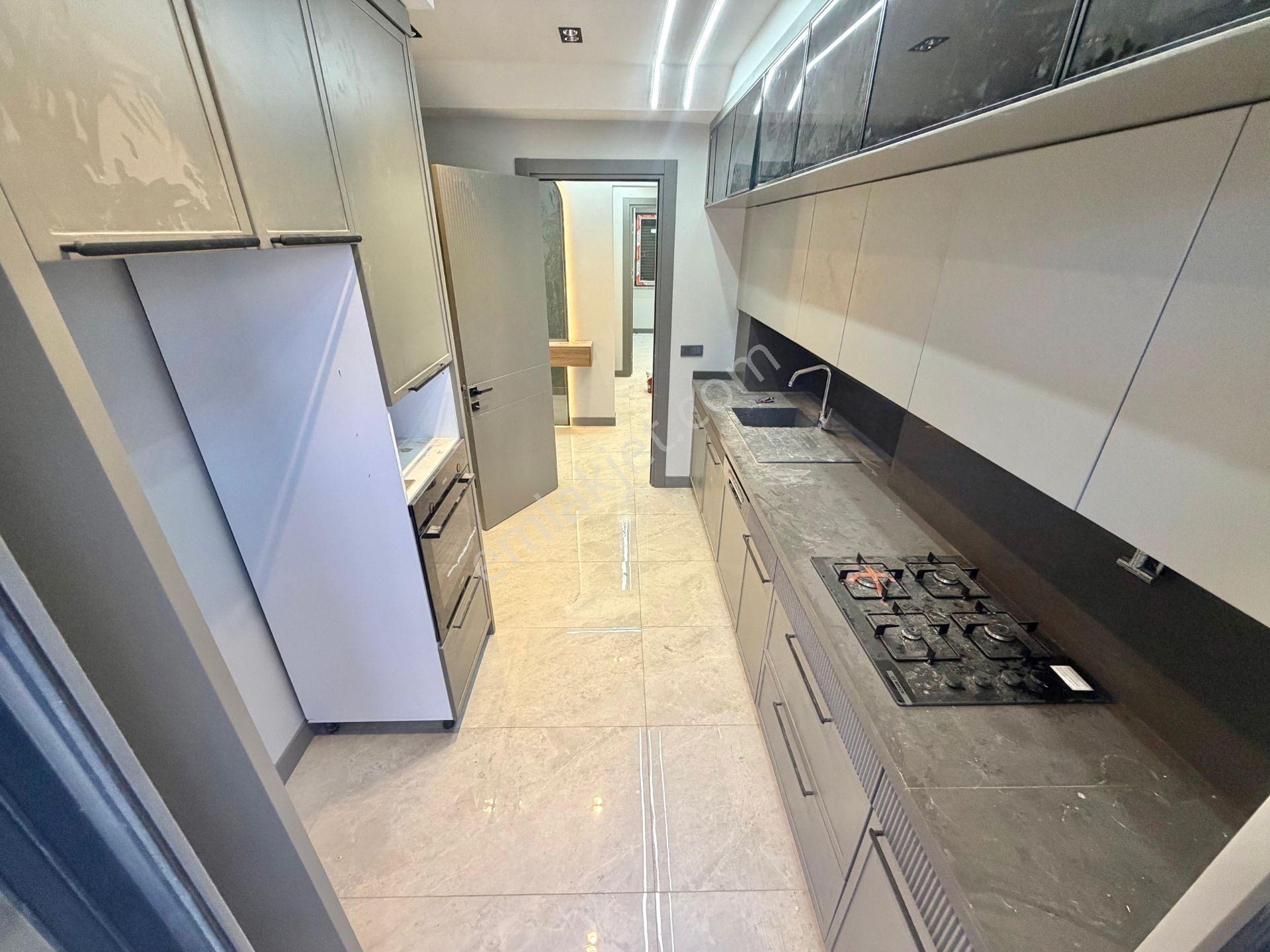 Home And Car’dan Edremit’de Ultra Lüks 3+1 Sıfır Daire - Görsel 14