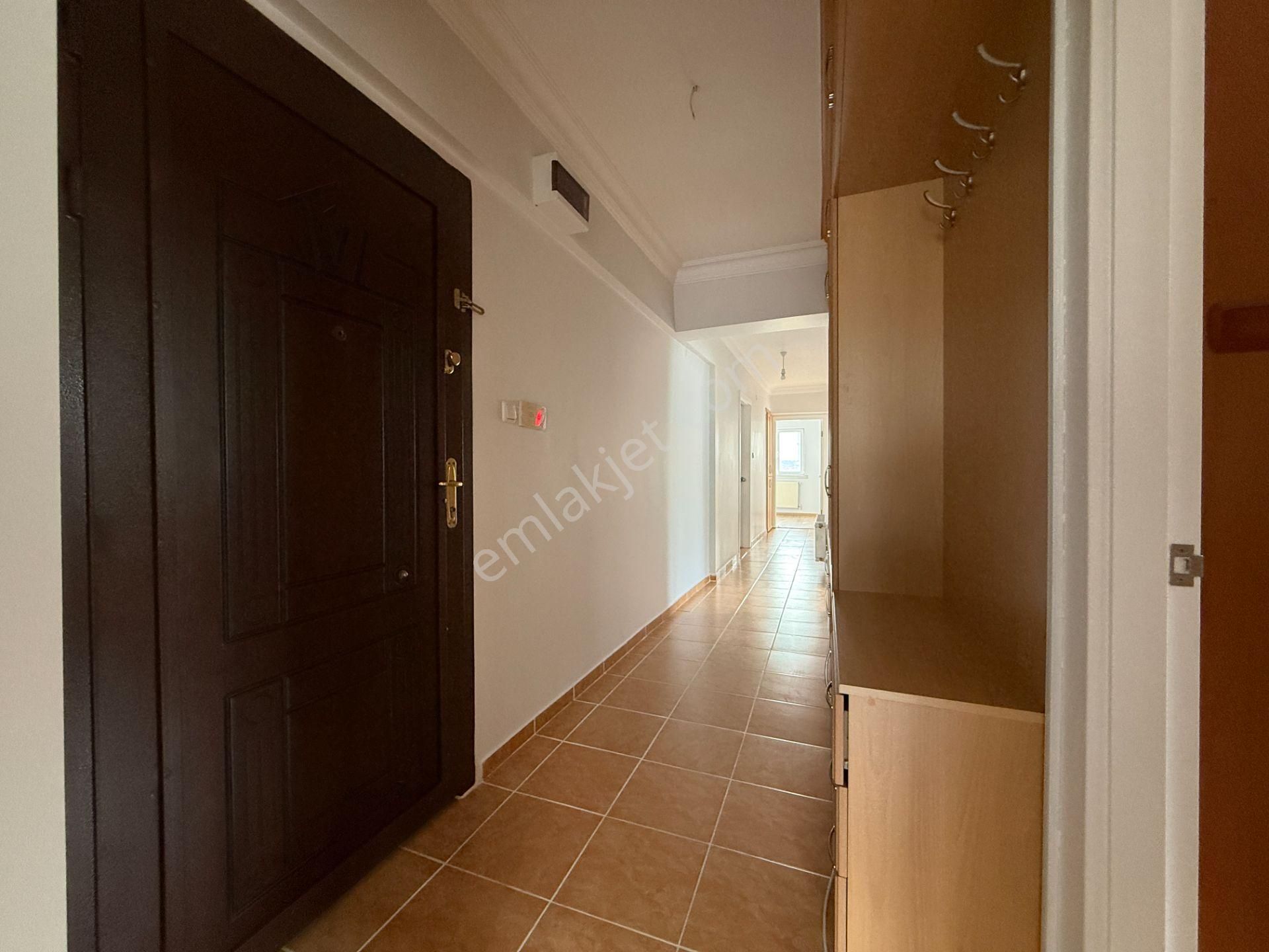 Pursaklar Mehmet Zengin Emlak'tan Yunus Emre Mah.ful Yapılı 3.kat 3+1 Daire - Görsel 26