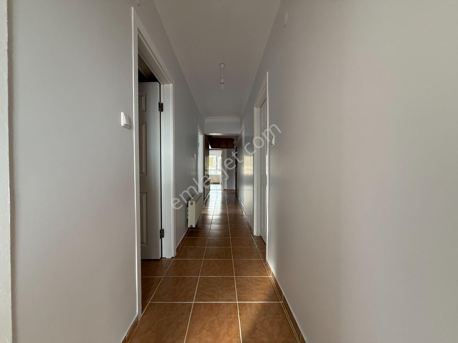 Pursaklar Mehmet Zengin Emlak'tan Yunus Emre Mah.ful Yapılı 3.kat 3+1 Daire - Görsel 25