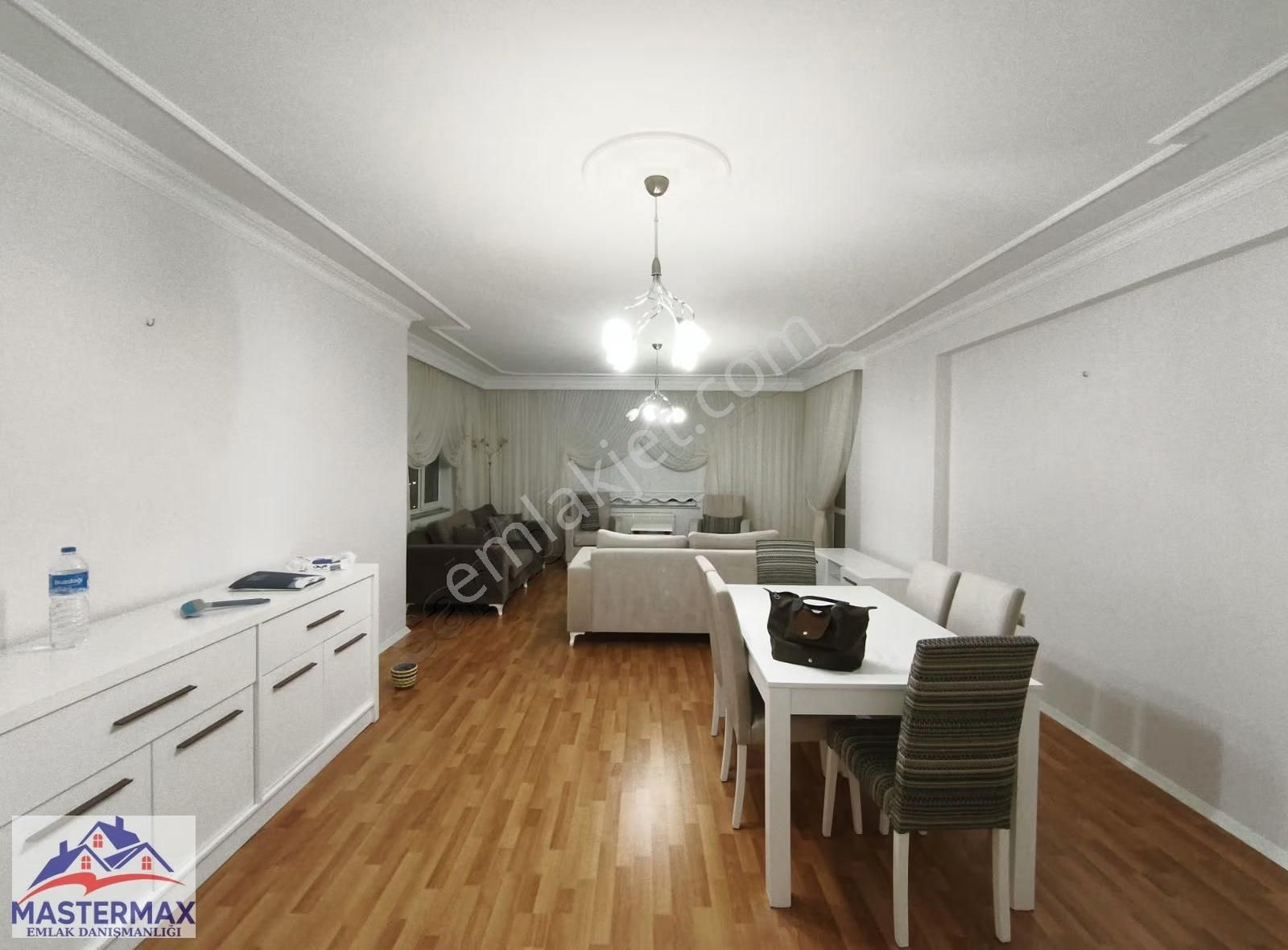Emlaklarda Cadde Cephe 160 M2 4+1 Arakat Daire - Görsel 2