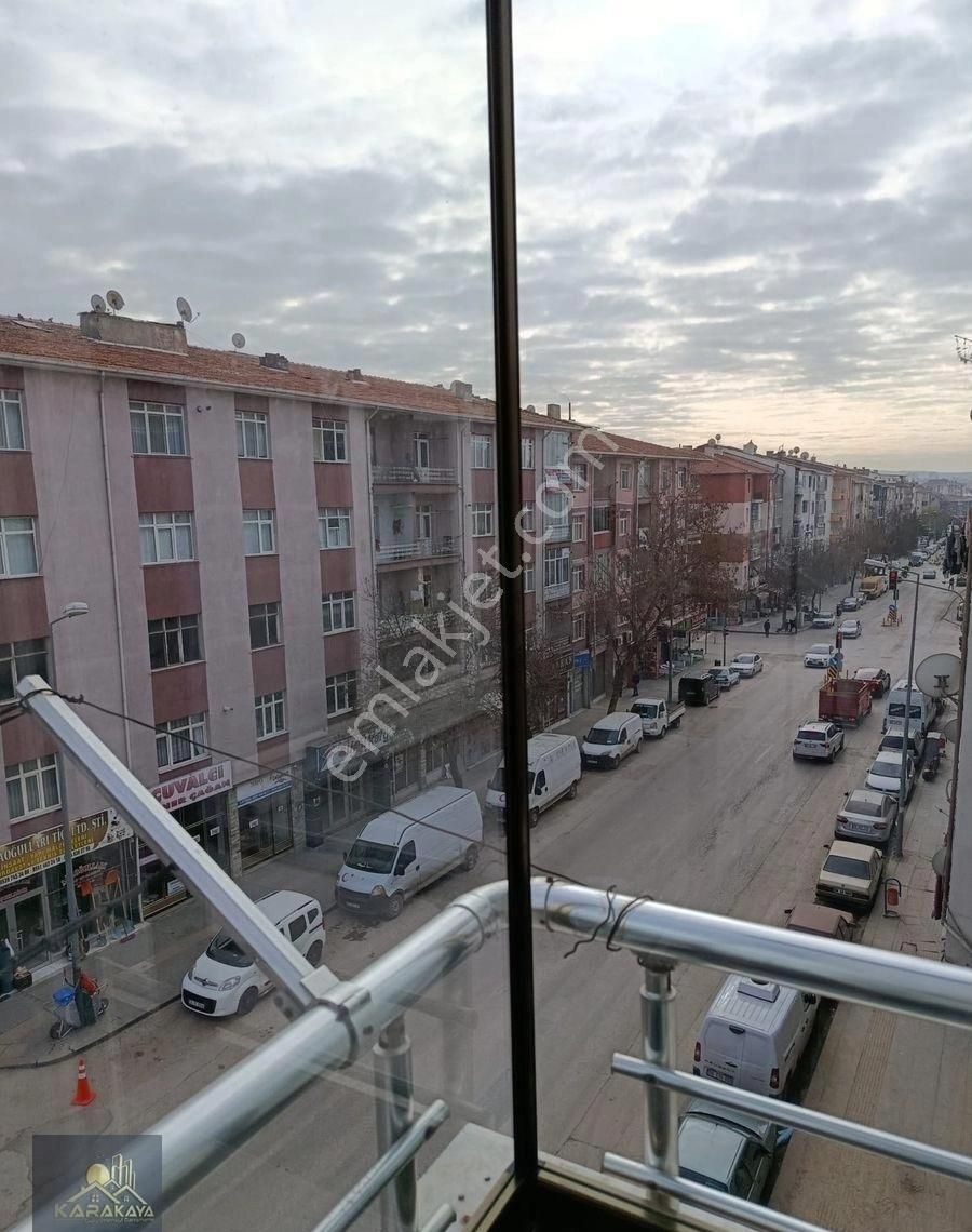 Karakaya Emlak Ofisinden Inönü Caddesinde Ful Yapılı Satılık Daire12 - Görsel 11