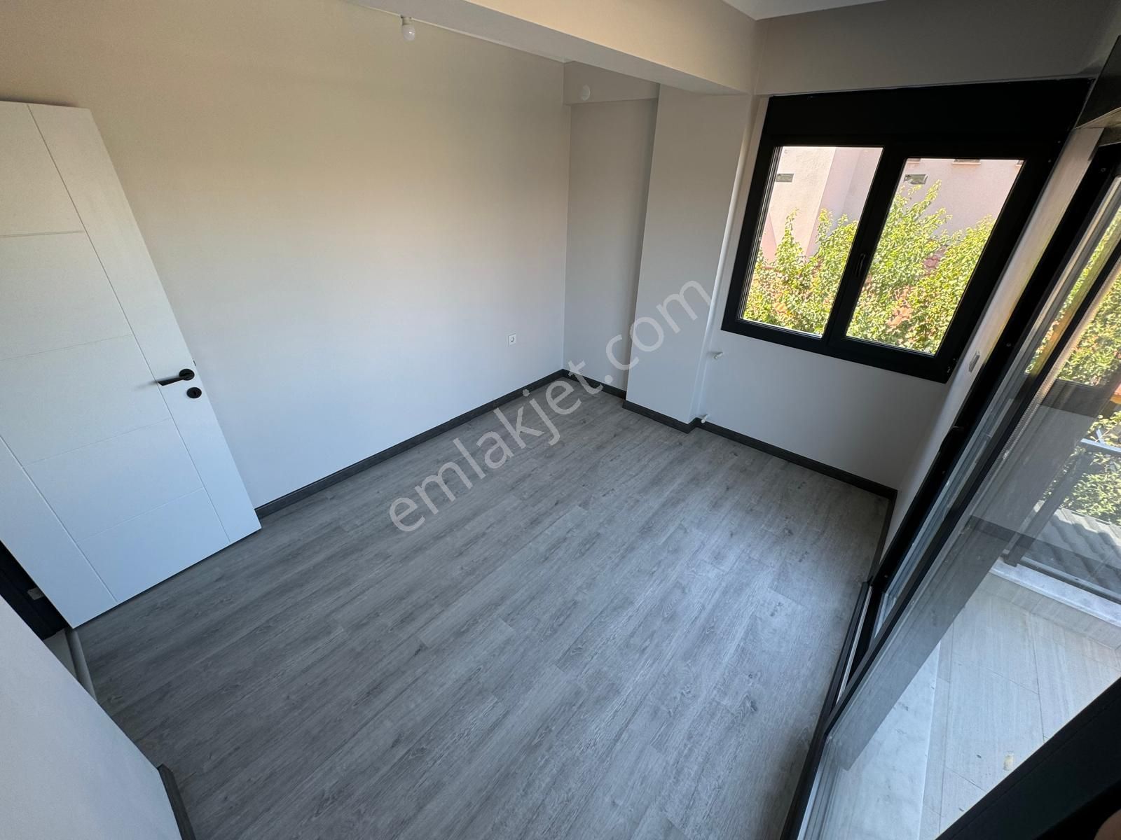 İzmir Dikili Salihleraltı Gülkent Migrosa Yakın Satılık 5+1villa - Görsel 13