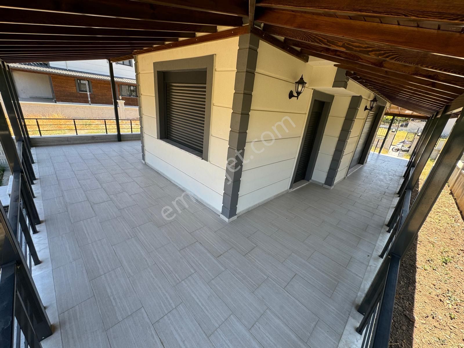 İzmir Dikili Salihleraltı Gülkent Migrosa Yakın Satılık 5+1villa - Görsel 3