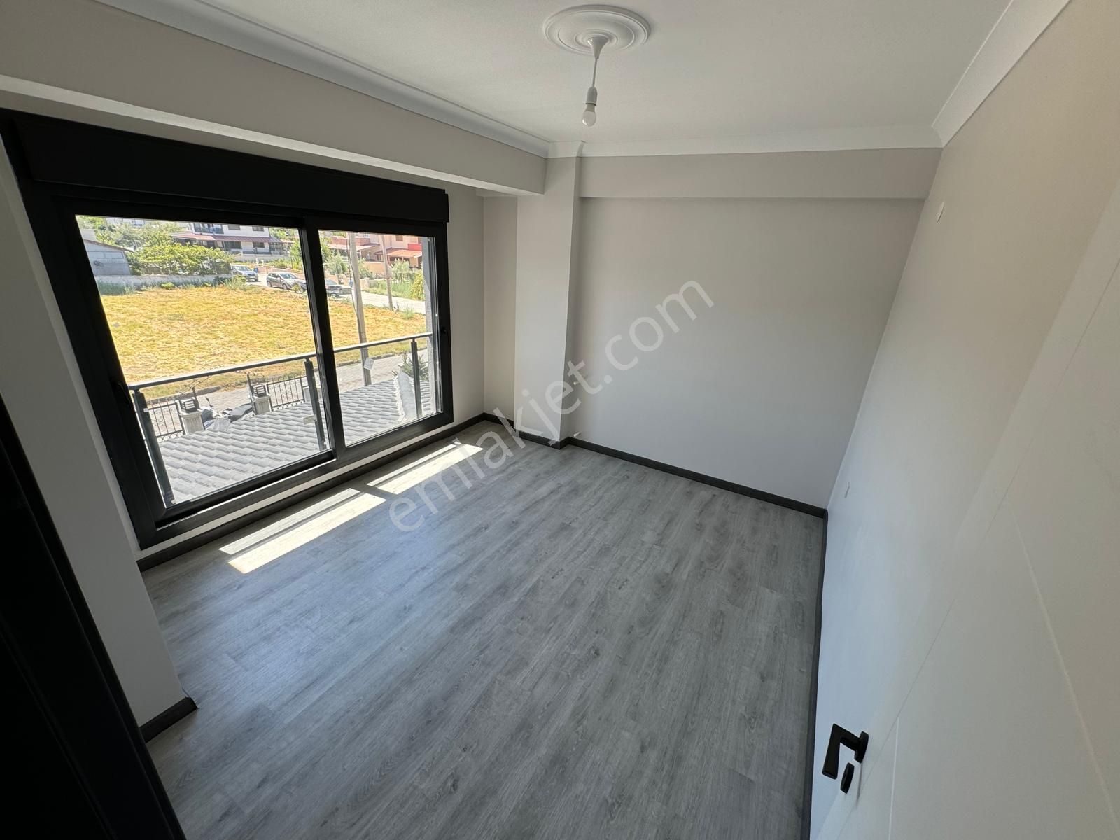 İzmir Dikili Salihleraltı Gülkent Migrosa Yakın Satılık 5+1villa - Görsel 26