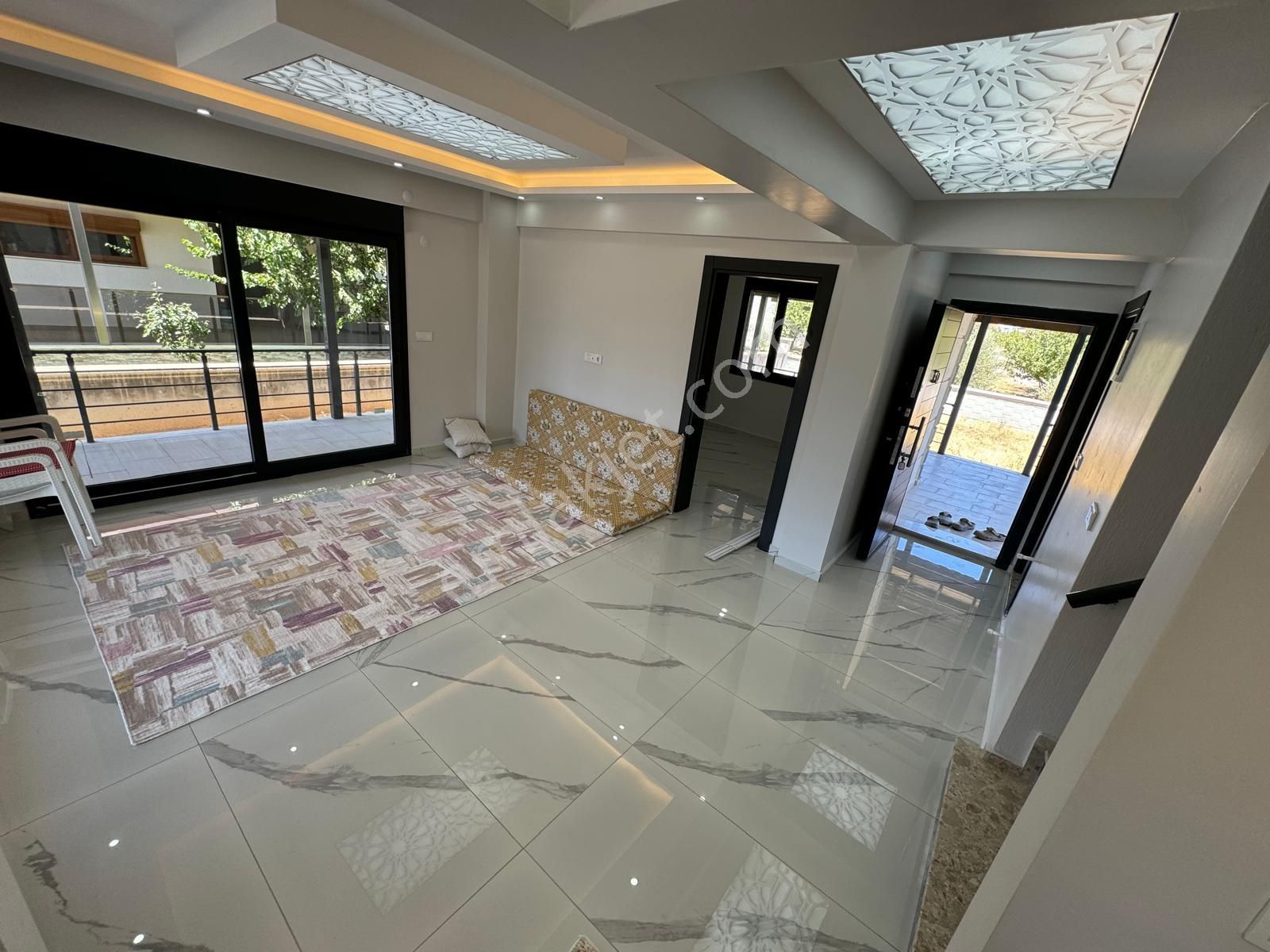 İzmir Dikili Salihleraltı Gülkent Migrosa Yakın Satılık 5+1villa - Görsel 4