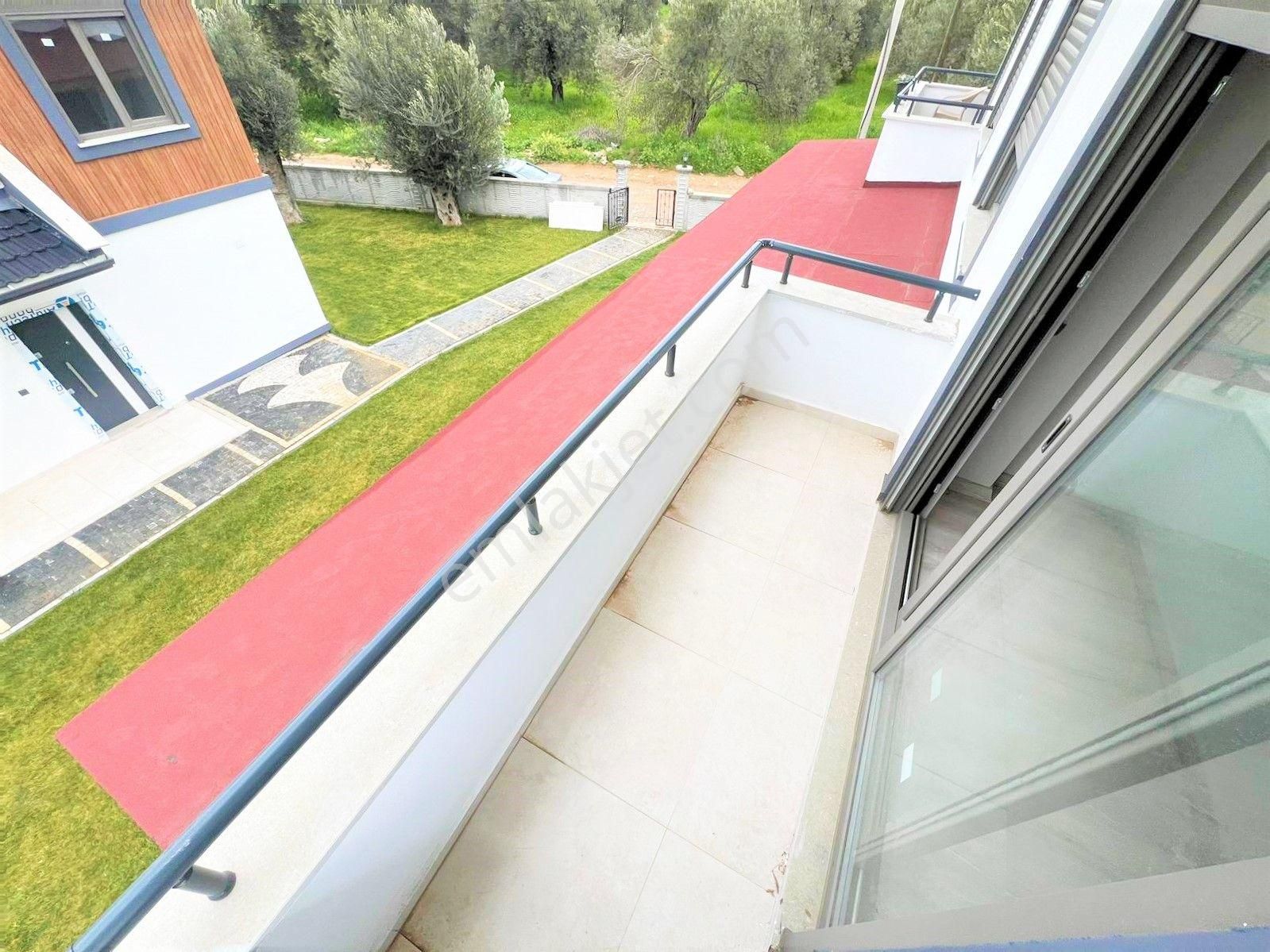 Aygül'den Burhaniye Pelitköy'de Bu Fırsat Kaçmaz Denize 400 Metre Site İçi Lüks 3+1 Satılık Villalar - Görsel 34