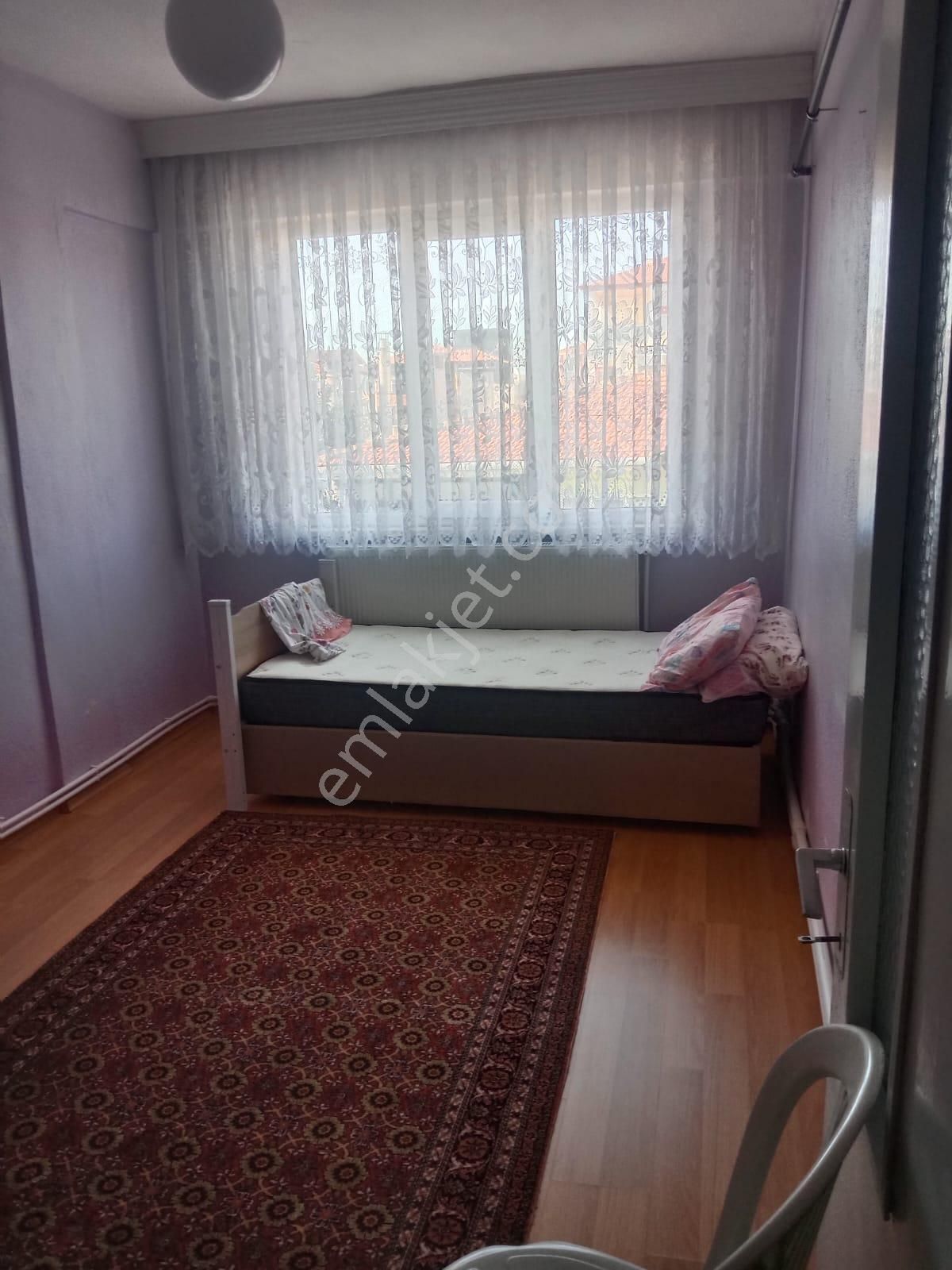 Muratlı Rota Emlaktan Fatih Mah Eşyalı Kiralık 2+1 Daire Memura - Görsel 5