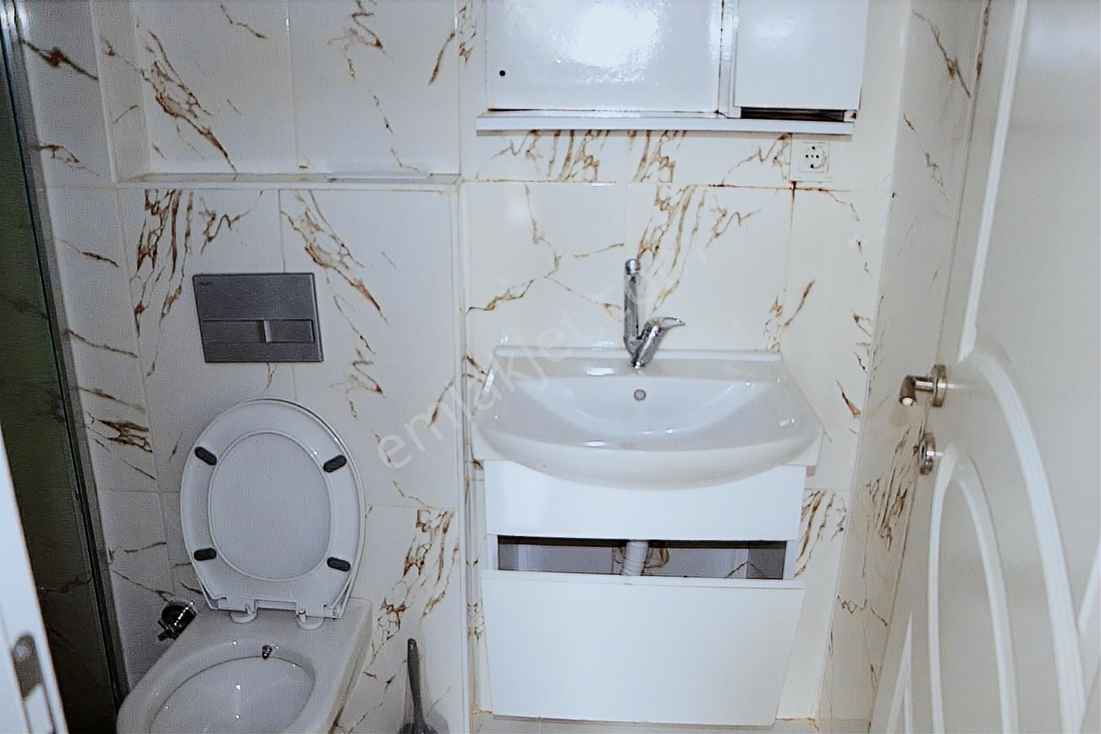 Rw Adaplatin'den Satılık 2+1 Apart Daire - Görsel 5