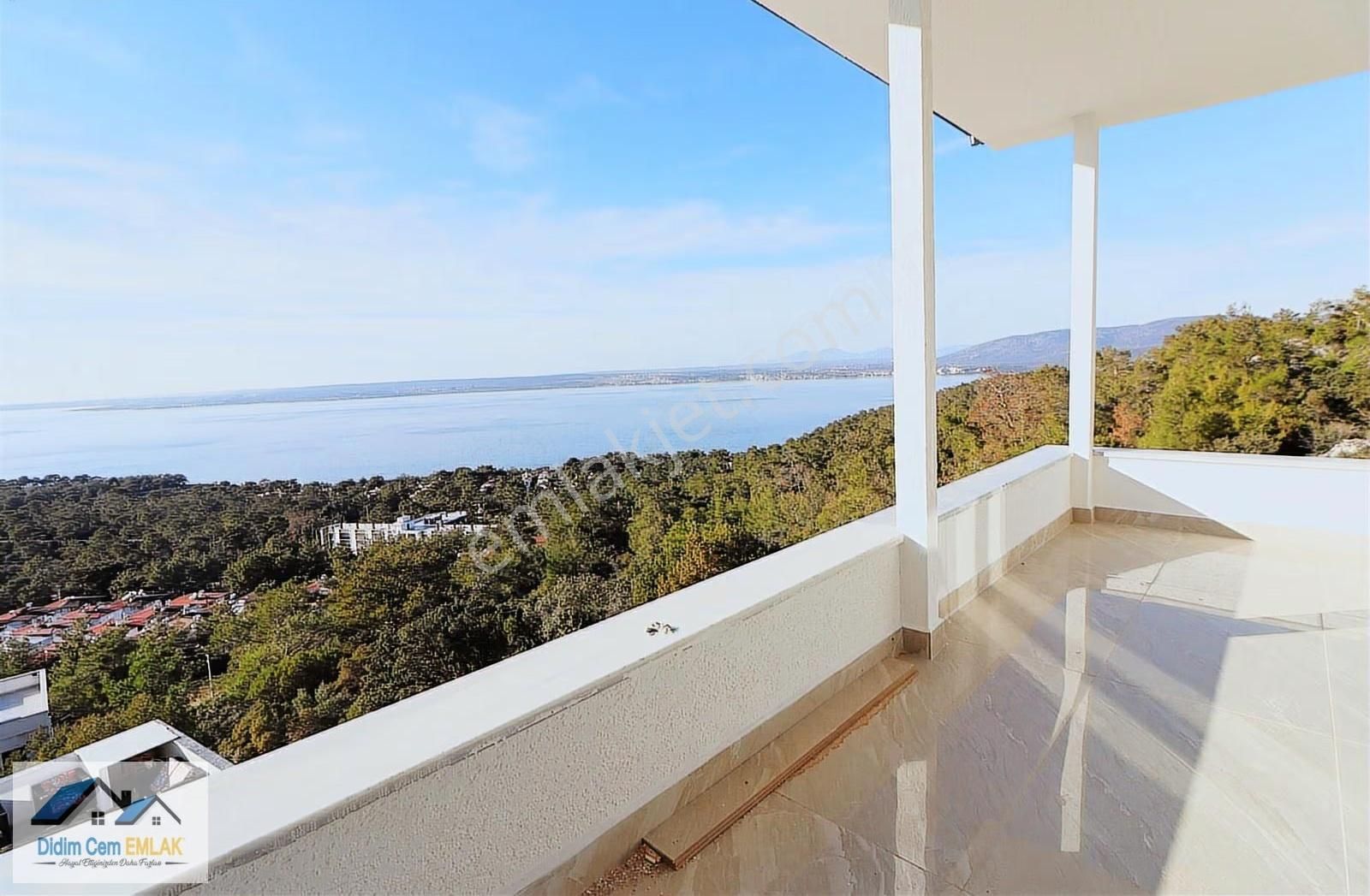 Salondan Denizi İzlemek İstermisiniz! 4+1 Satılık Triplex Villa - Görsel 12