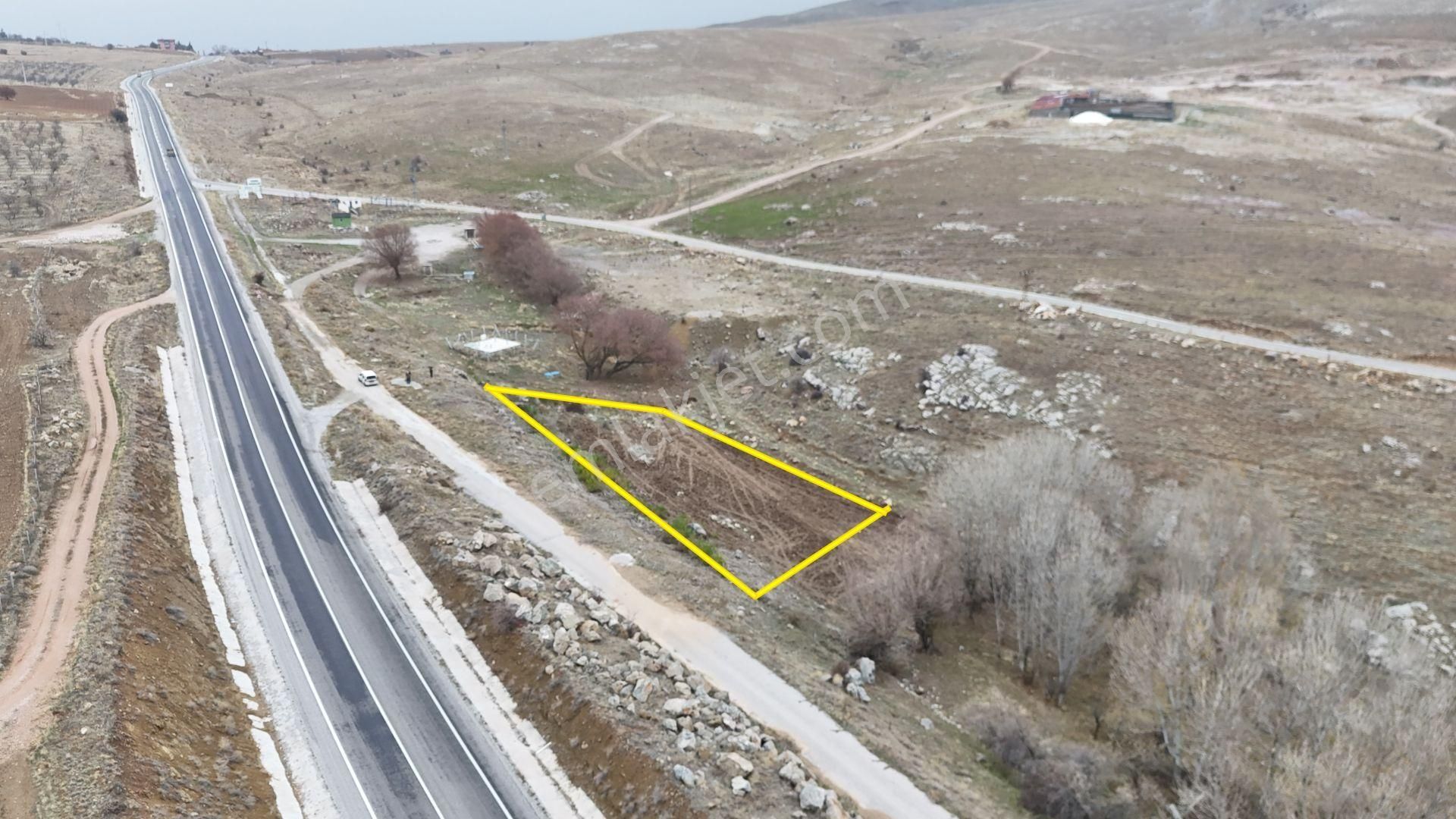 Konya / Meram / Sarıkız Mahallesinde 1.071 M² Asfalt Yola Cephe Tarla - Görsel 3