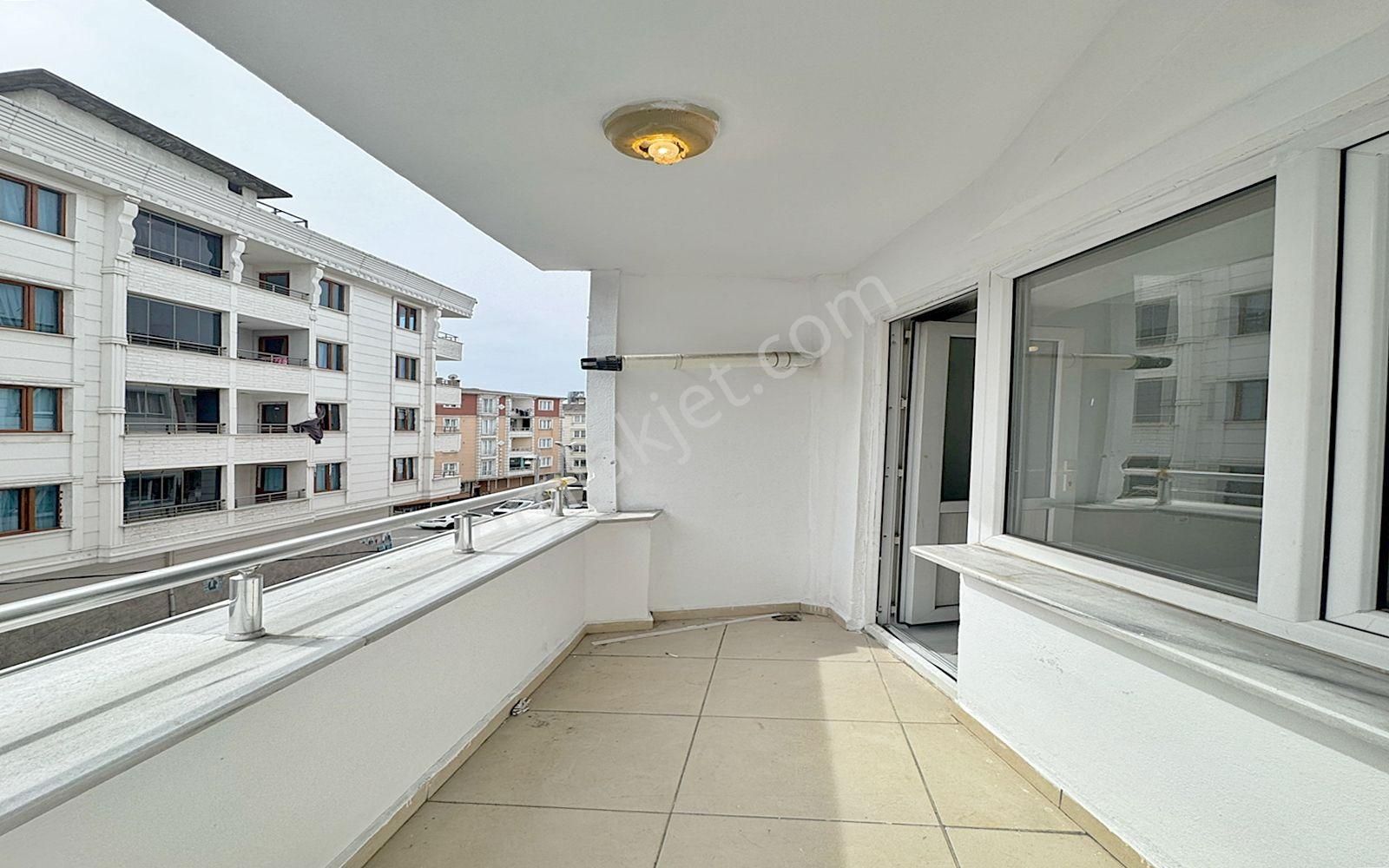 Cadde34 Yapı'dan Merkezi Konumda Emsallerinin Altında Krediye Uygun Satılık Arakat Balkonlu Daire - Görsel 17