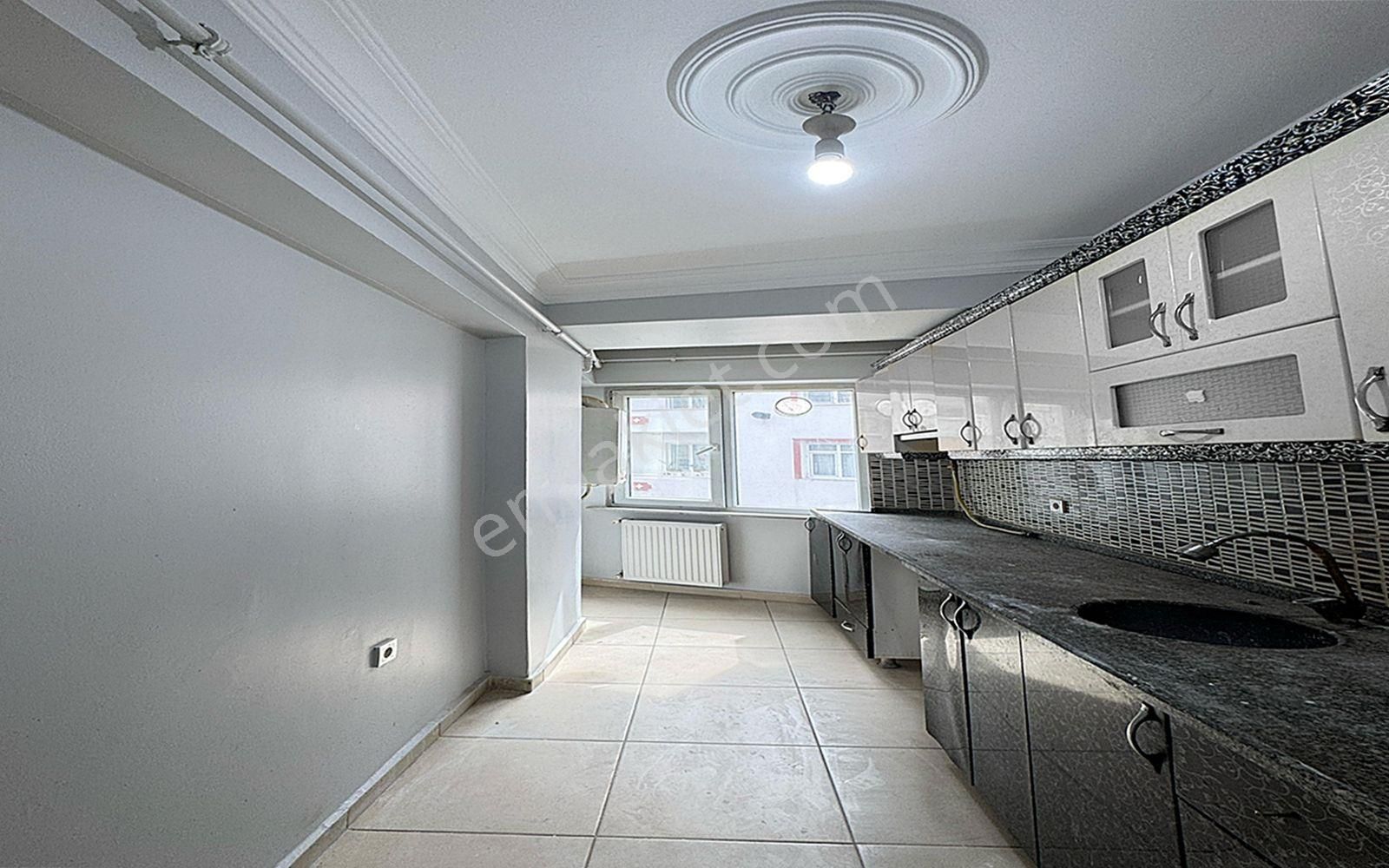 Cadde34 Yapı'dan Merkezi Konumda Emsallerinin Altında Krediye Uygun Satılık Arakat Balkonlu Daire - Görsel 15