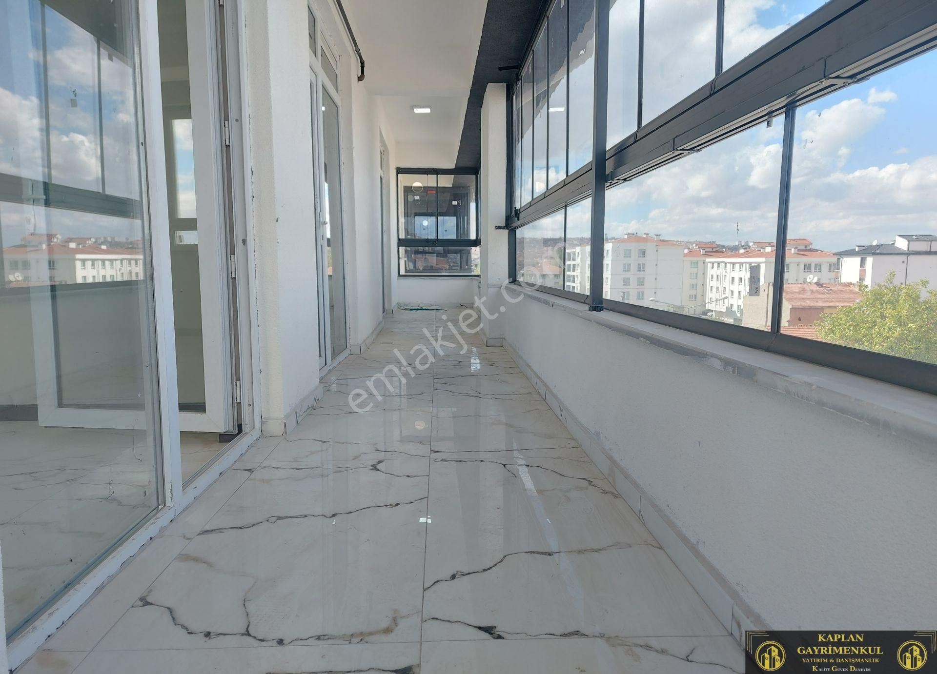 Kaplan Gayrimenkul’den 71 Evler Mah. Şehir Hastanesi Yakını 3+1 130 M² Satılık Lüks Daire - Görsel 7