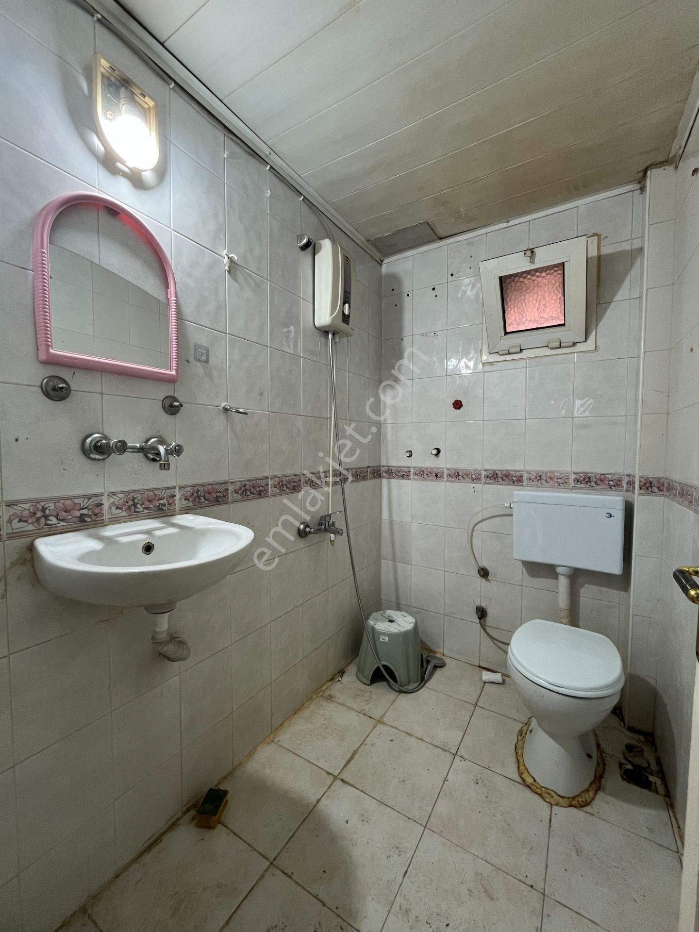 Gümüşpala Emek Mah.'de Deniz Manzaralı 2+1 Kiralık Daire - Görsel 10