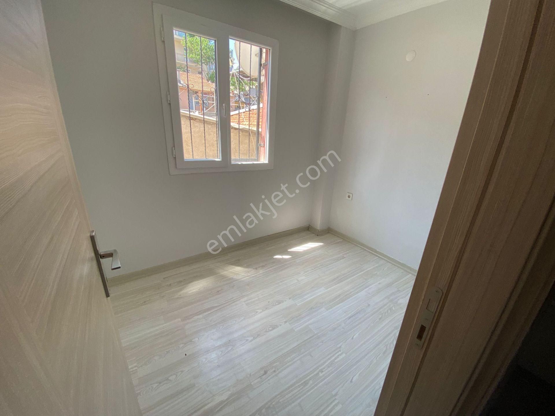 Konak Saygı Mah.de Toros Meydan Yakını 2+1 80m2 Ayrı Mutfak Bakımlı Arakat Temiz Kiralık Daire - Görsel 10