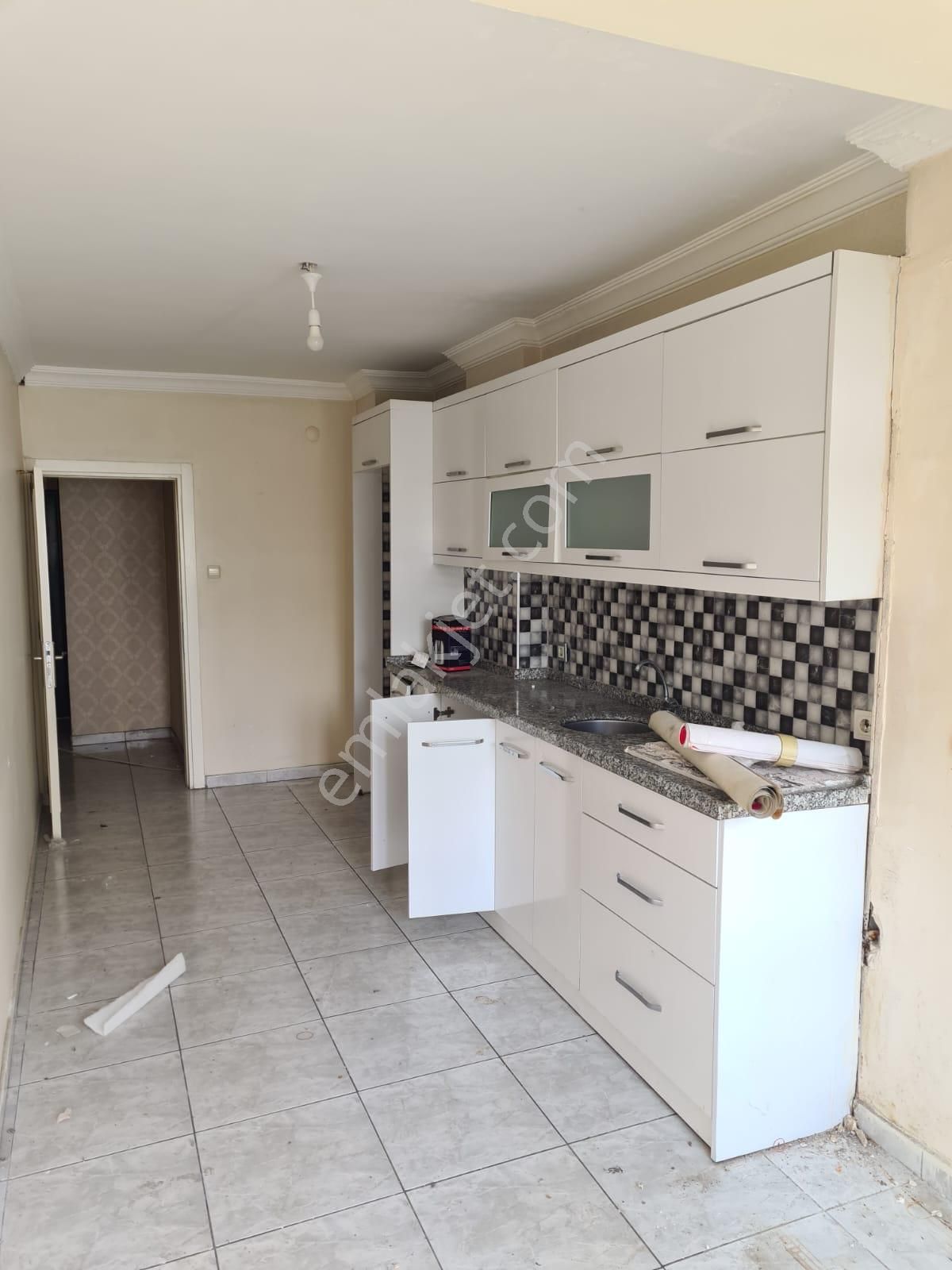 Çınarlı Mah.ziyapaşa Bulvarına Yürüme Mesafesin'de 3+1 Kiralık İşyeri...... - Görsel 2