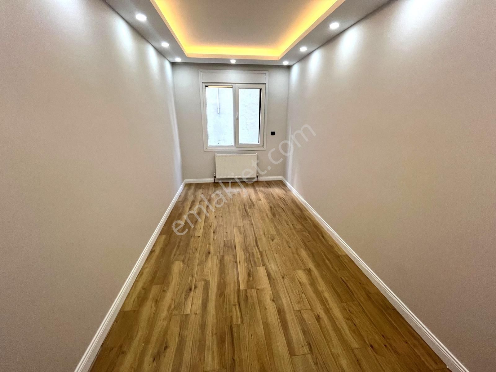 Bostancı Marmaraya Yakın, Ayrı Mutfaklı, Otoparklı,balkonlu 2+1! - Görsel 18