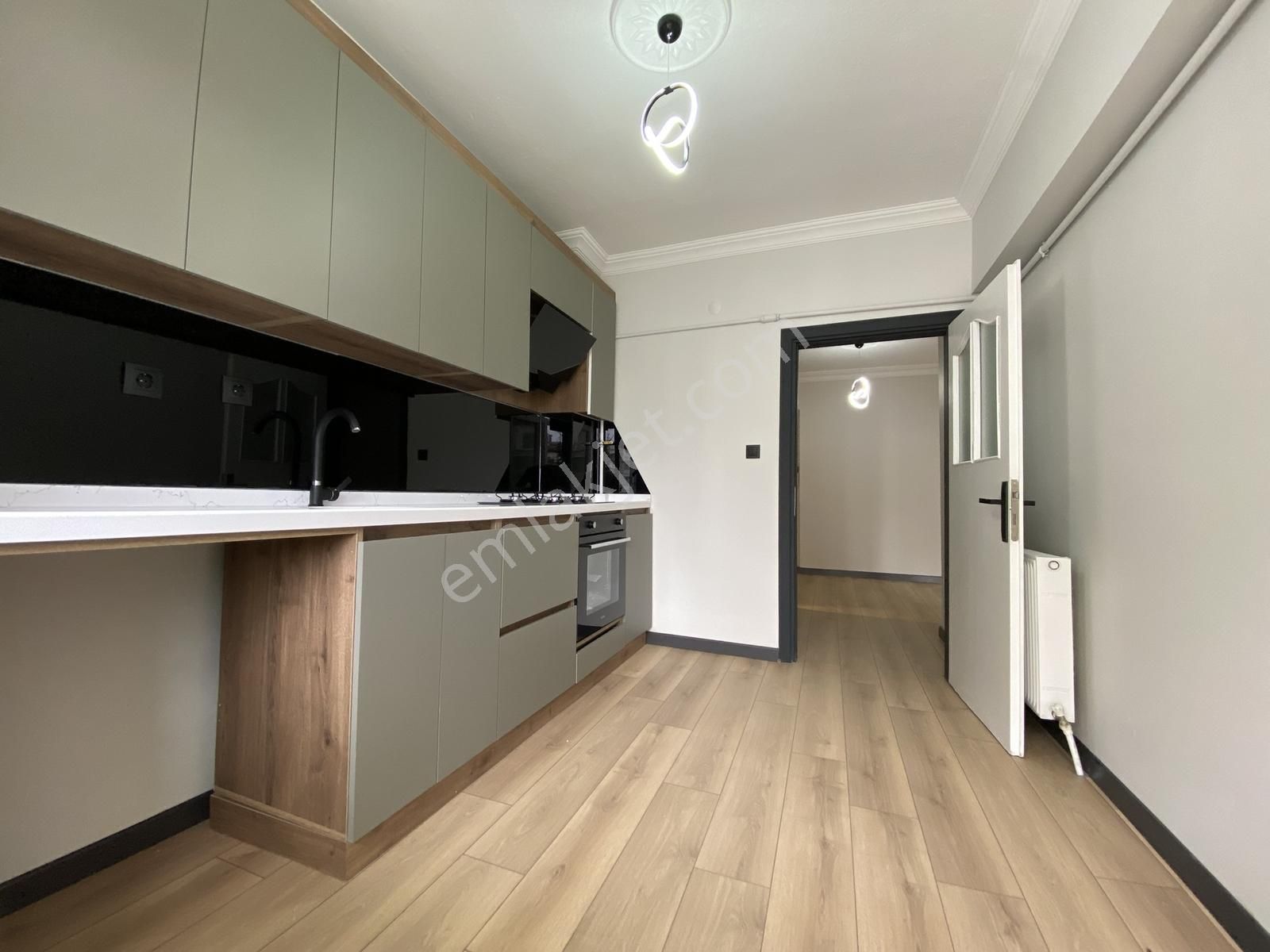 Bakırhan Emlak'tan Yeniden Dizayn Edilmiş Şık Tasarımlı 3+1 - Görsel 23