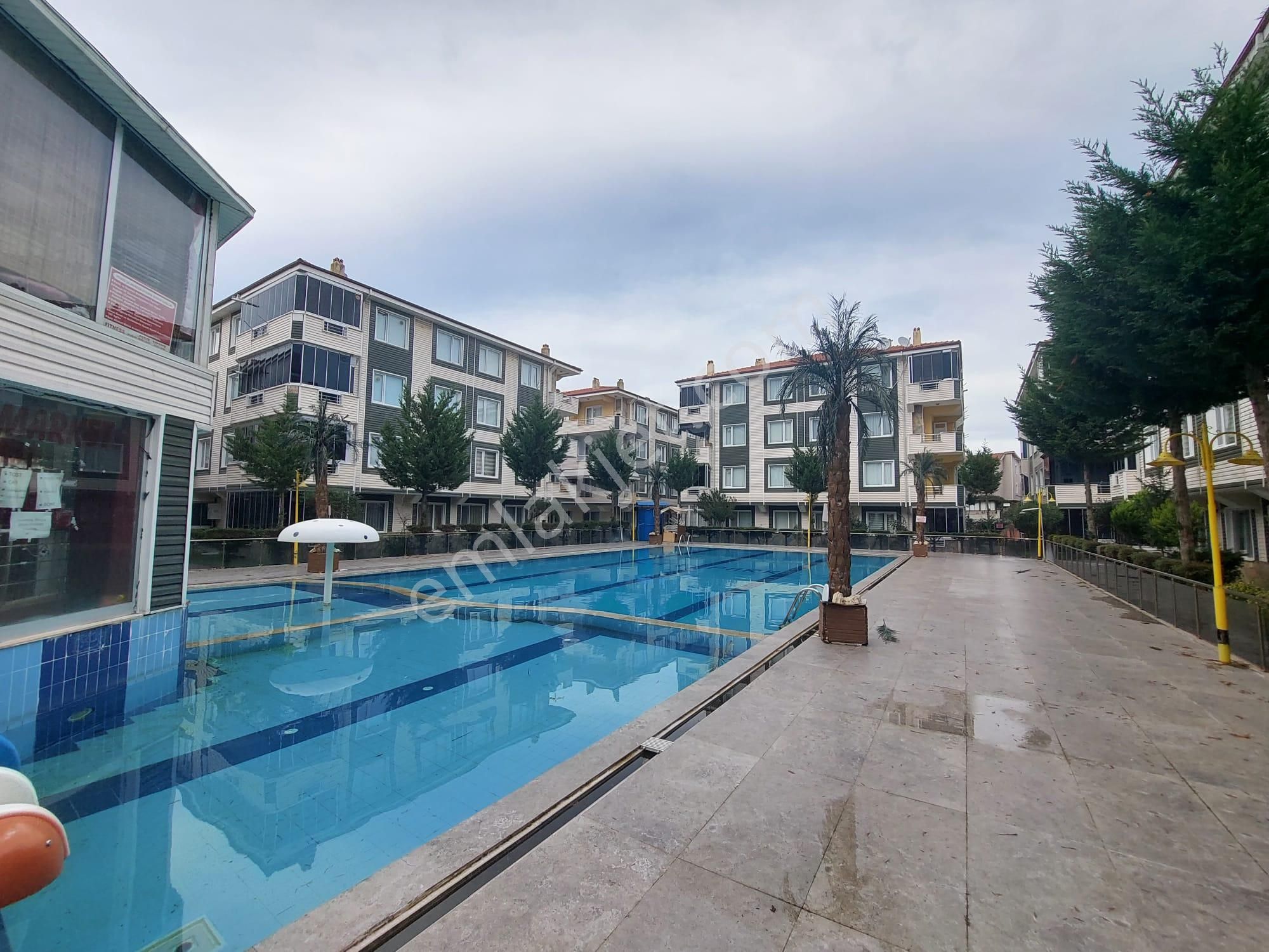 Sivişoğlu Lifepark Ta Havuz Cephe Cam Balkonlu 2+1 Satılık Daire - Görsel 10