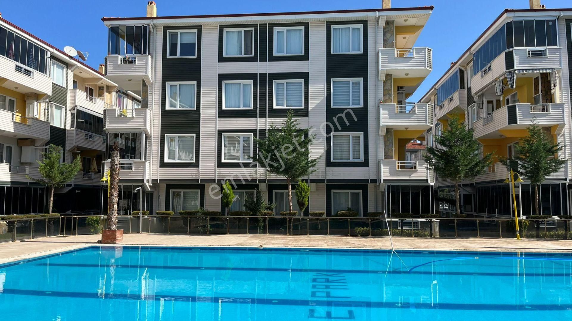 Sivişoğlu Lifepark Ta Havuz Cephe Cam Balkonlu 2+1 Satılık Daire - Görsel 11
