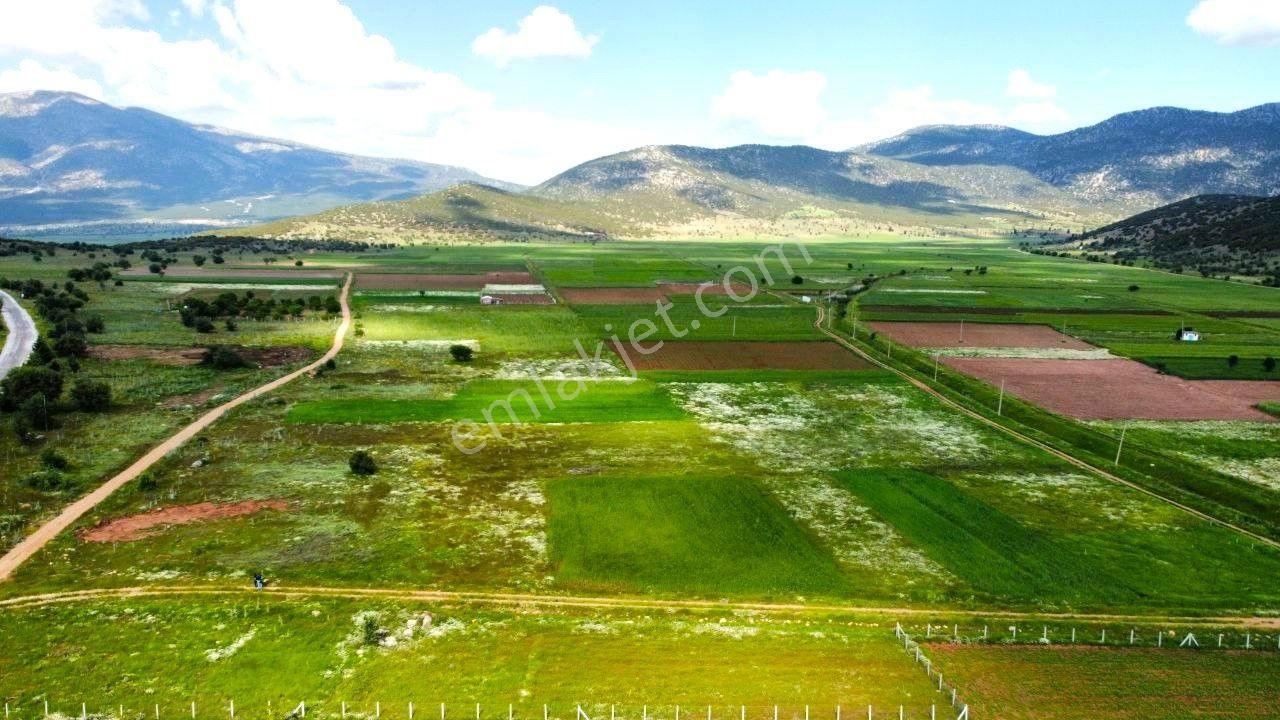 Tavas Ovacıkta Yerleşimin Dibinde Asfalta 100 M Satılık 861m2 Arazi - Görsel 11