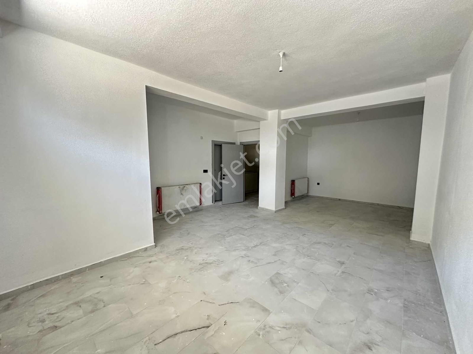 Ayvacık Hamdibeyde Satılık 4+2 Tripleks Villa - Görsel 4