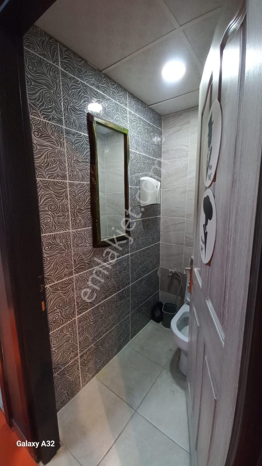 Big Chef İn Sokağında Asma Katlı Bahçeli Yol Üstü Satılık Dükkan - Görsel 22