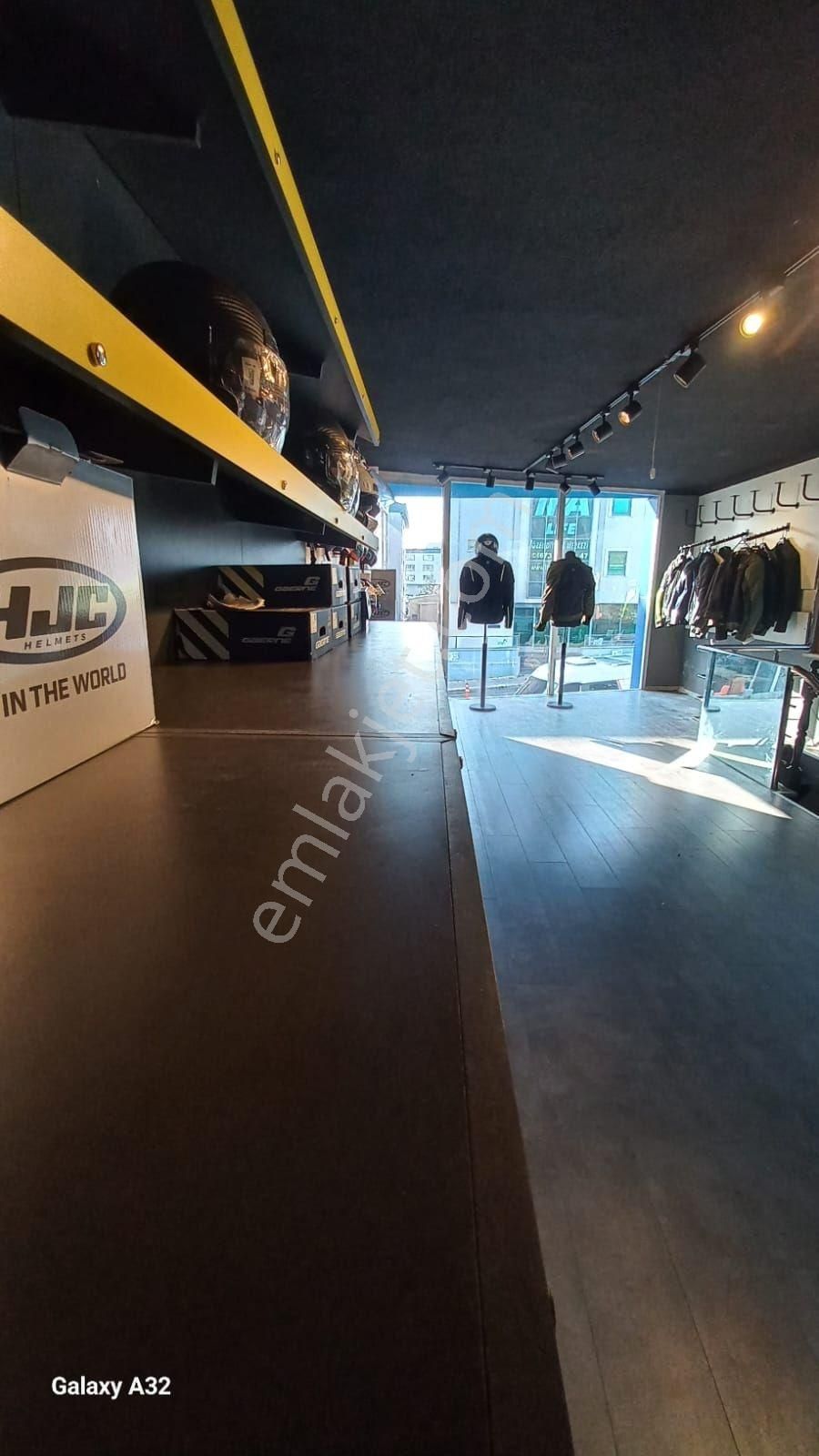 Big Chef İn Sokağında Asma Katlı Bahçeli Yol Üstü Satılık Dükkan - Görsel 8