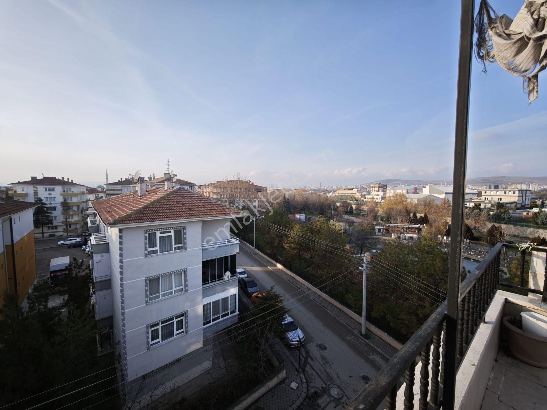 Akşemsettin Mah Yeni Binada Geniş-ferah Bağımsız 5+1 Teras - Görsel 13