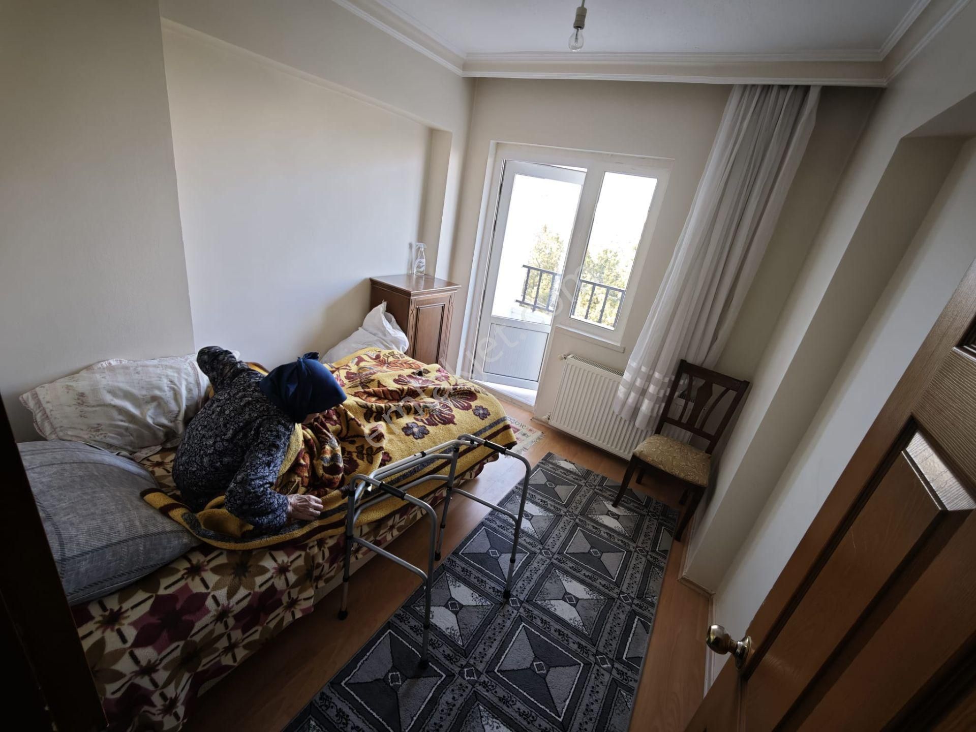 Akşemsettin Mah Yeni Binada Geniş-ferah Bağımsız 5+1 Teras - Görsel 12