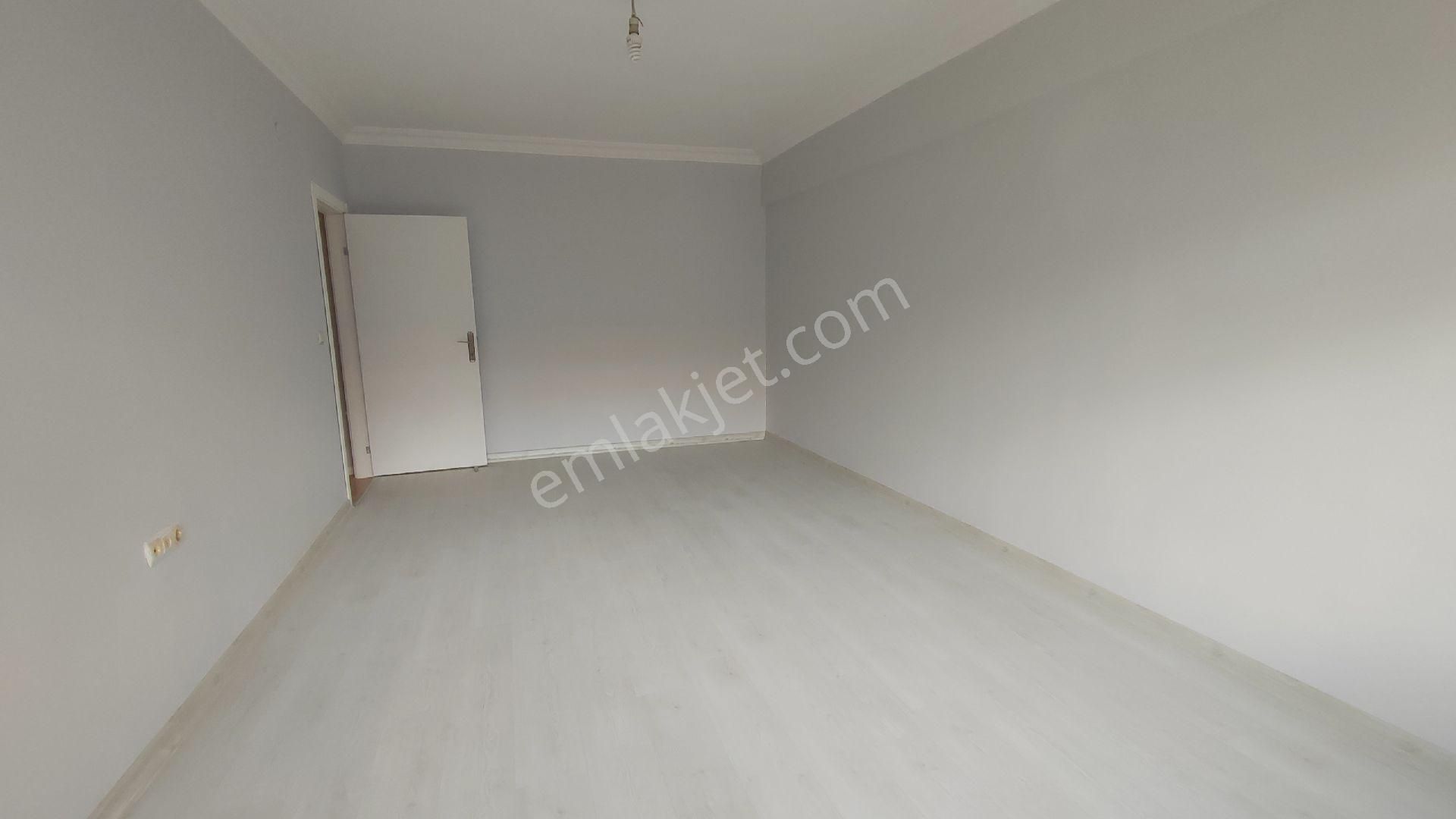 Sincan Merkezi Konumda Kiralık Daire - Görsel 19