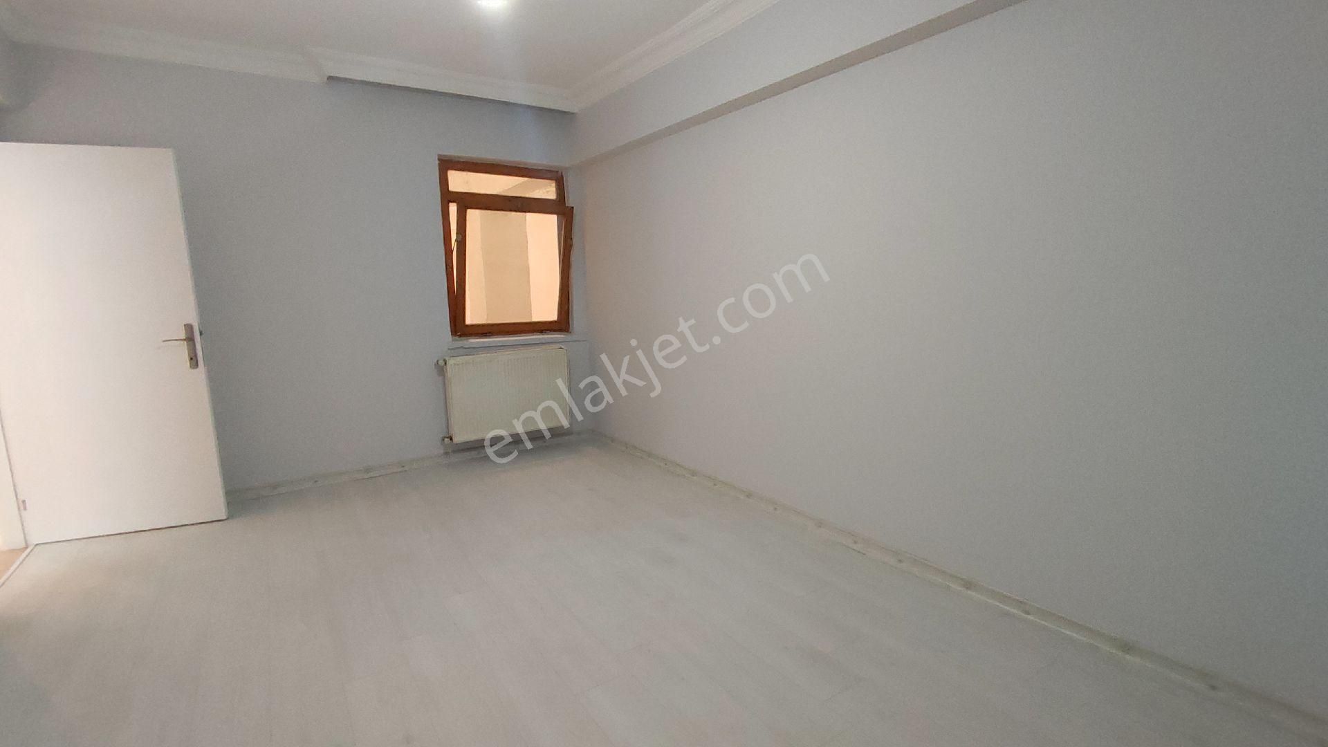 Sincan Merkezi Konumda Kiralık Daire - Görsel 17