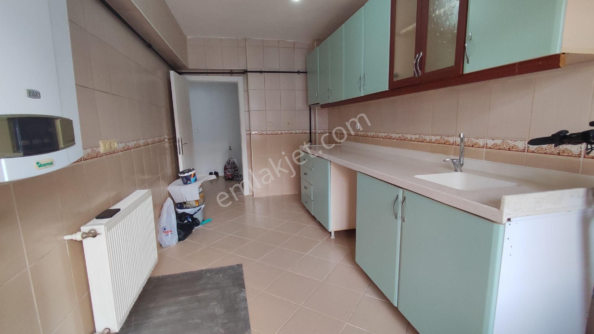 Sincan Merkezi Konumda Kiralık Daire - Görsel 12